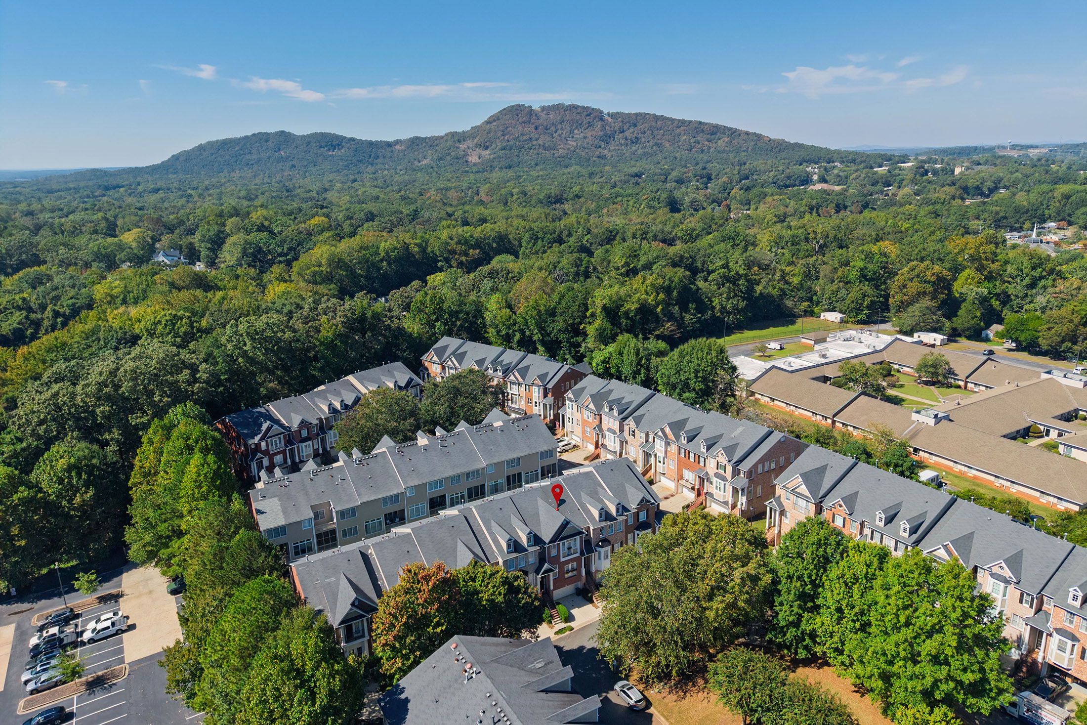  Stylish Townhome in Desirable Marietta Location - 物件實景