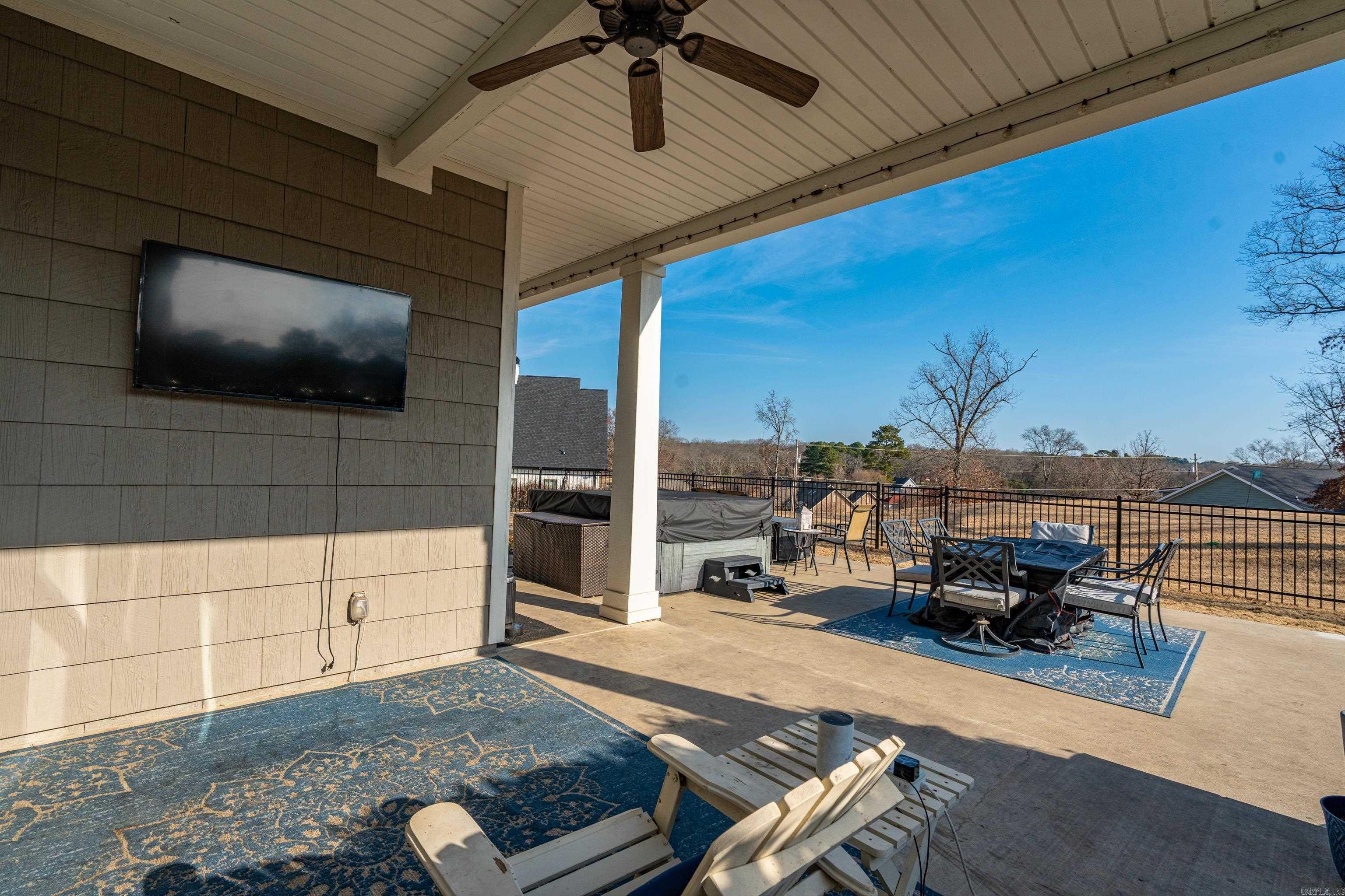 Hot Springs, Arkansas, 71913, United States, 4 Bedrooms Bedrooms, ,4 BathroomsBathrooms,Residential,For Sale,2019314