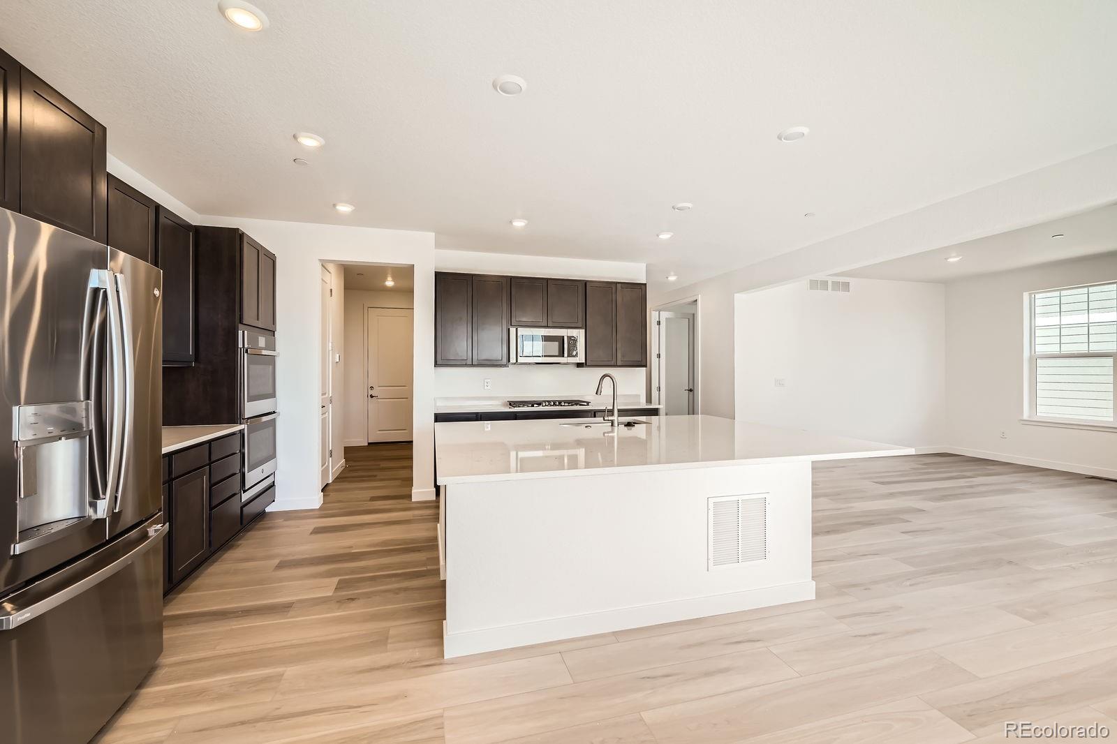 Erie, Colorado, 80516, United States, 3 Bedrooms Bedrooms, ,2 BathroomsBathrooms,Residential,For Sale,1906200