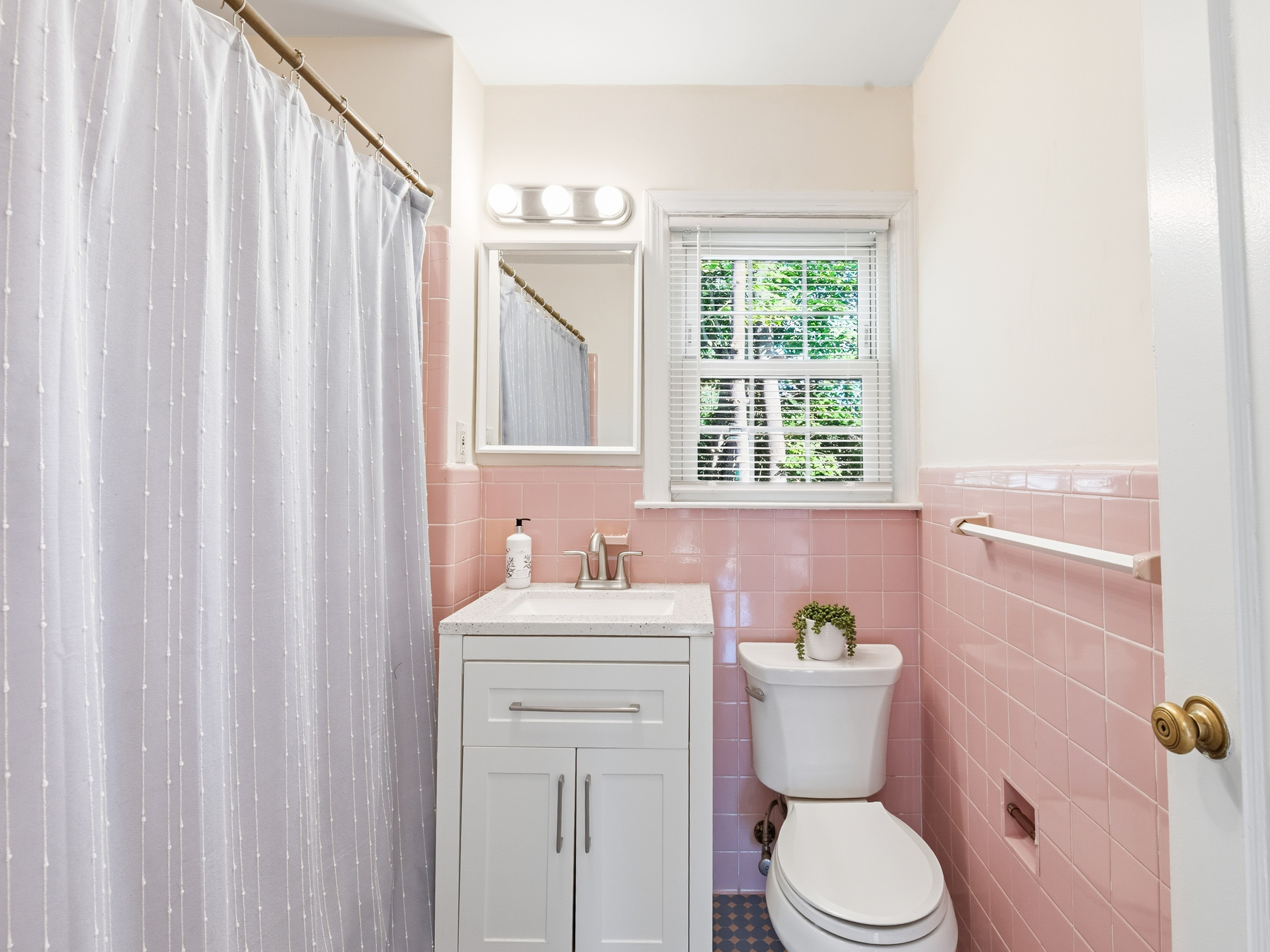  38 Bayview Court, Manhasset, NY, 11030 - 物件實景