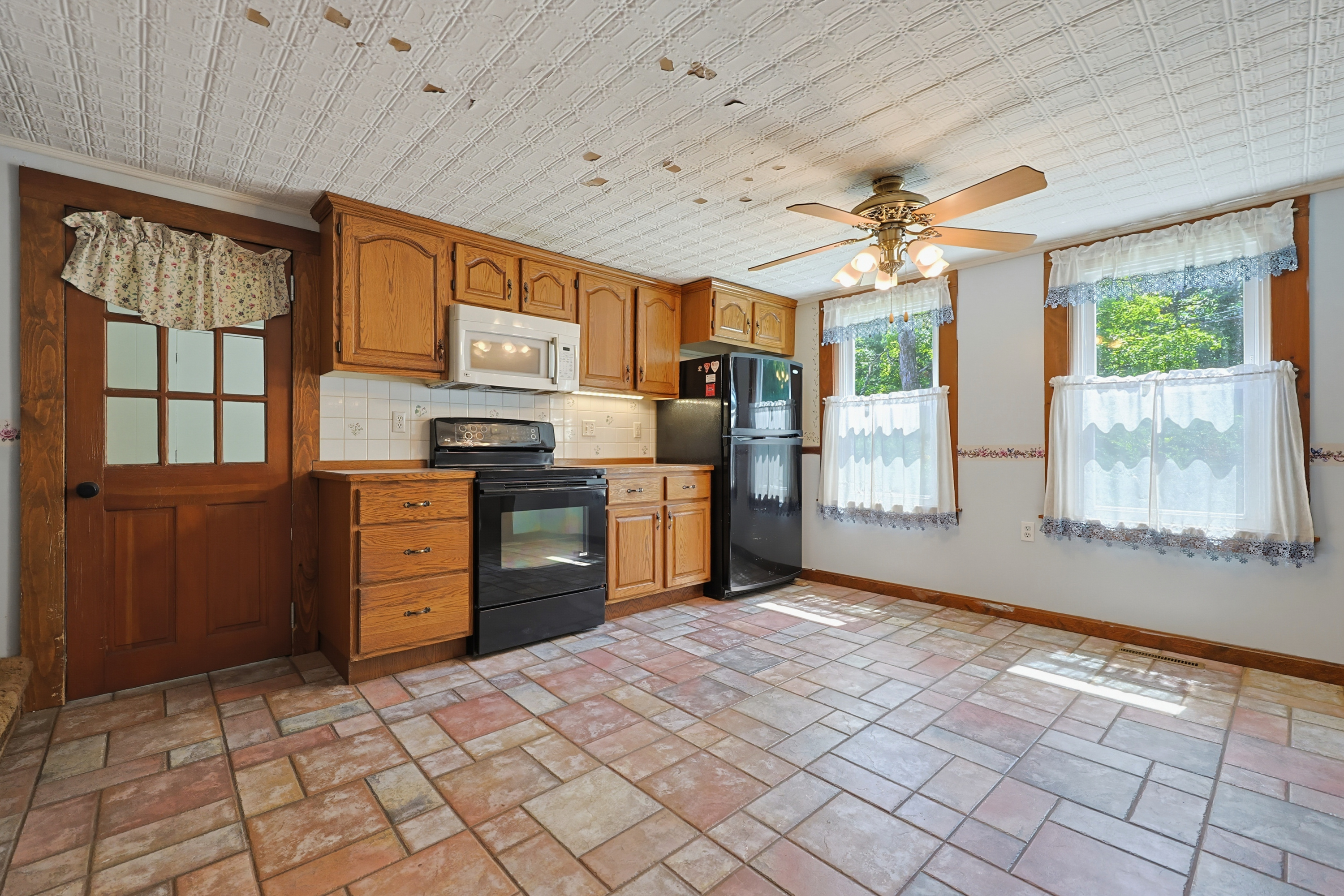  525 Clark Street, Gardner, MA 01440 - 物件實景