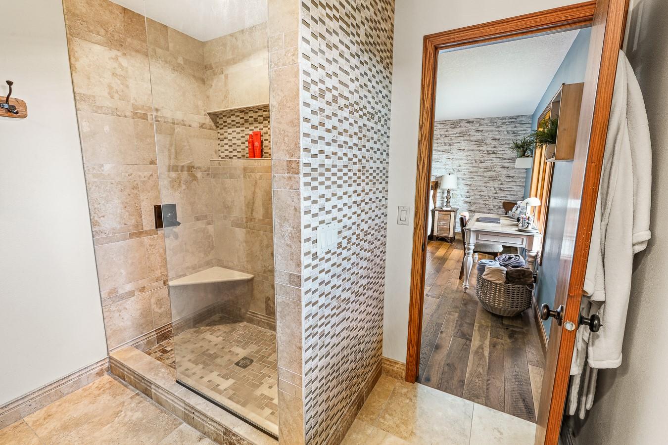 Monroe, Iowa, 50170, United States, 4 Bedrooms Bedrooms, ,3 BathroomsBathrooms,Residential,For Sale,1943338