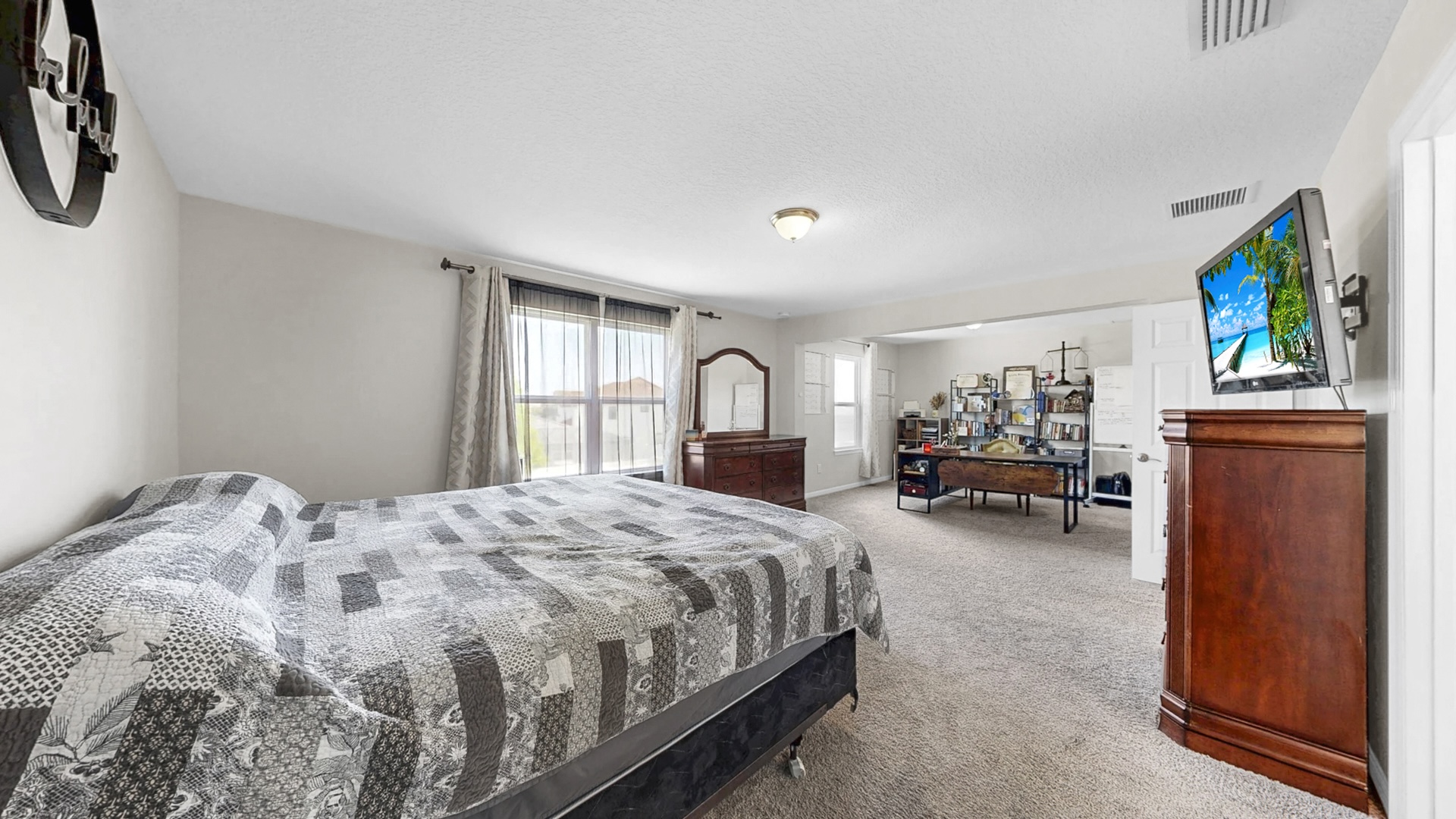 Riverview, Florida, 33579, United States, 4 Bedrooms Bedrooms, ,3 BathroomsBathrooms,Residential,For Sale,1938071