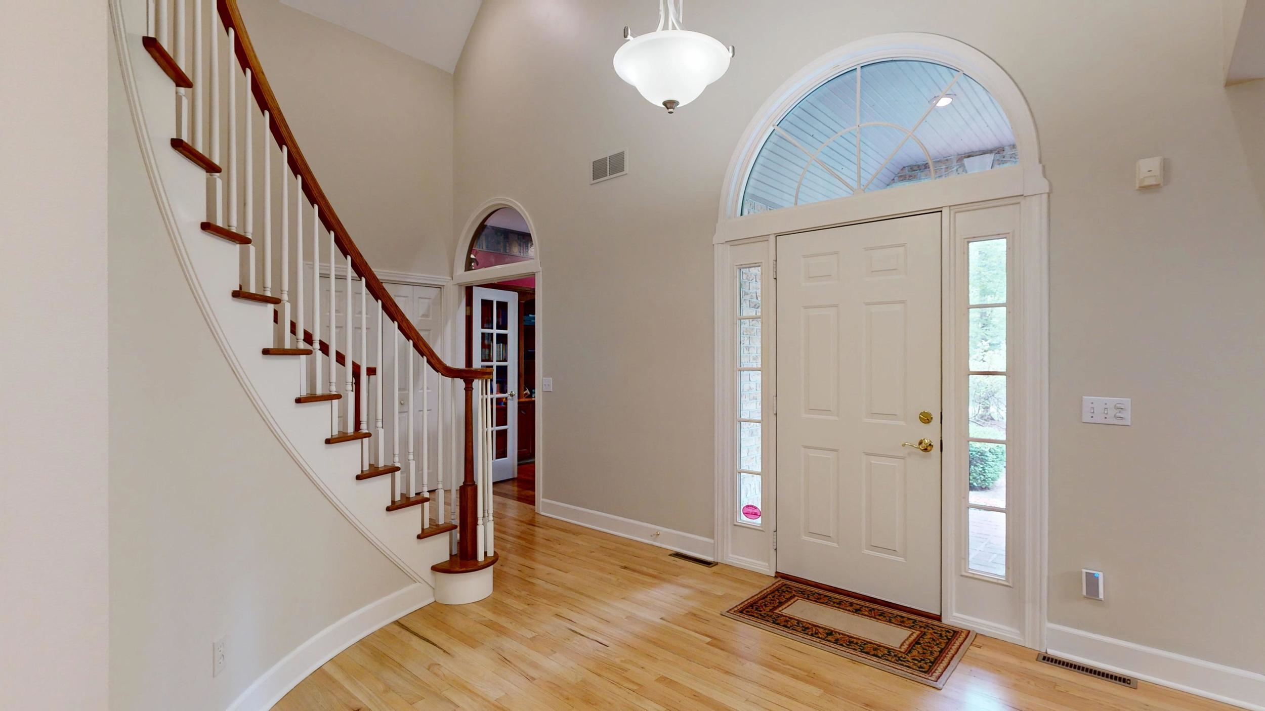Midland, Michigan, 48642, United States, 5 Bedrooms Bedrooms, ,5 BathroomsBathrooms,Residential,For Sale,2049477