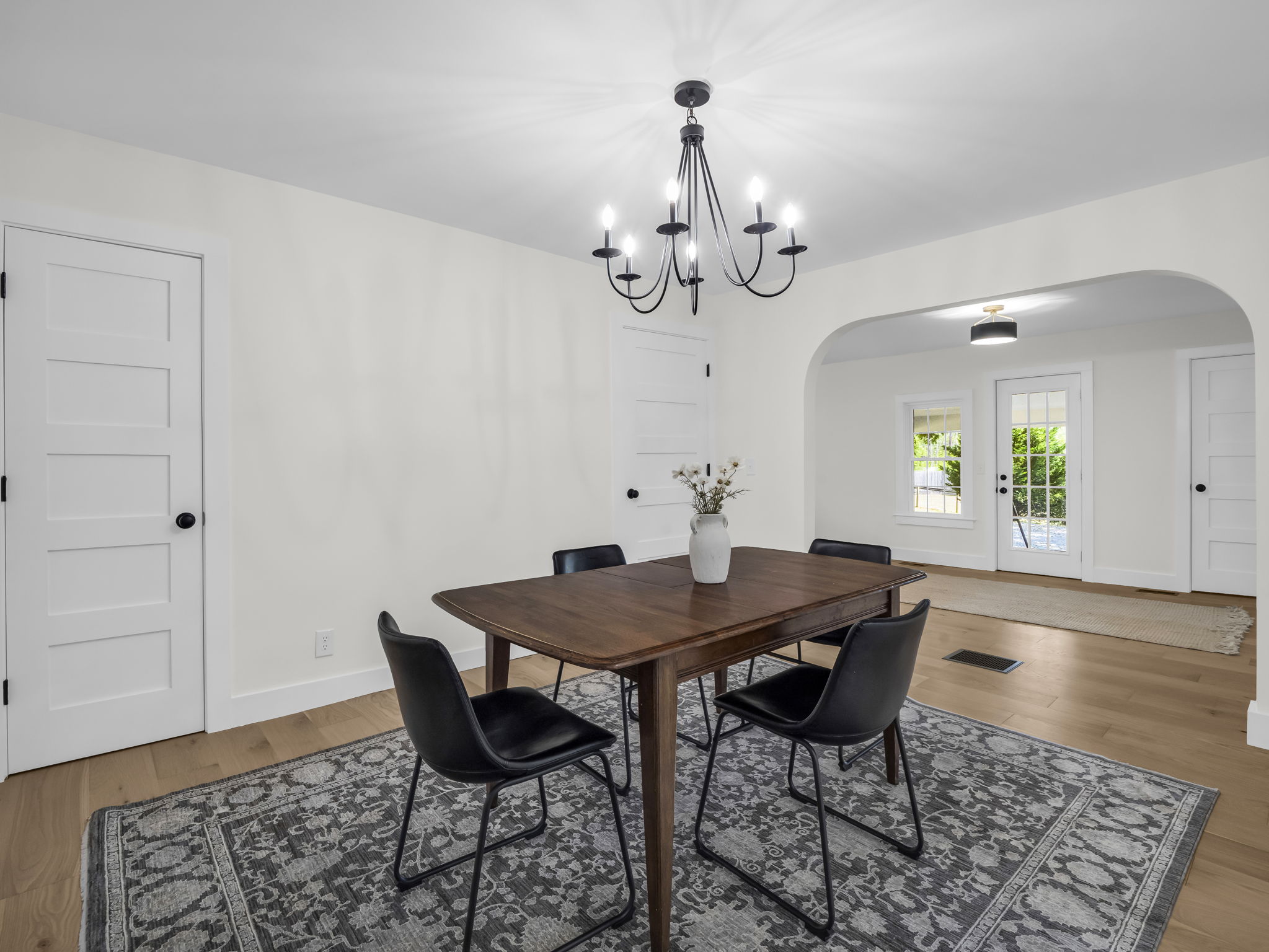 Tryon, North Carolina, 28782, United States, 3 Bedrooms Bedrooms, ,2 BathroomsBathrooms,Residential,For Sale,1927809