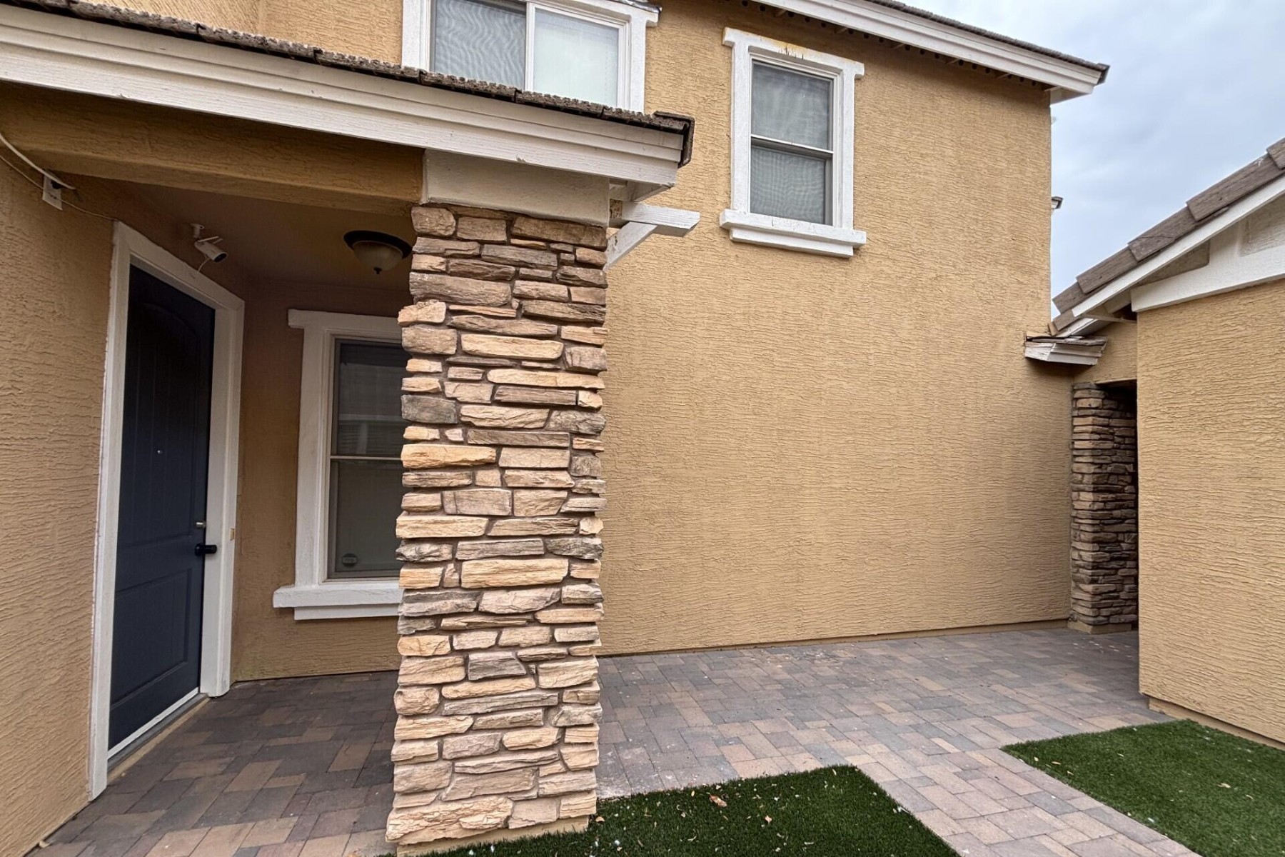  2239 E Bowker Street  Phoenix, AZ - 物件實景