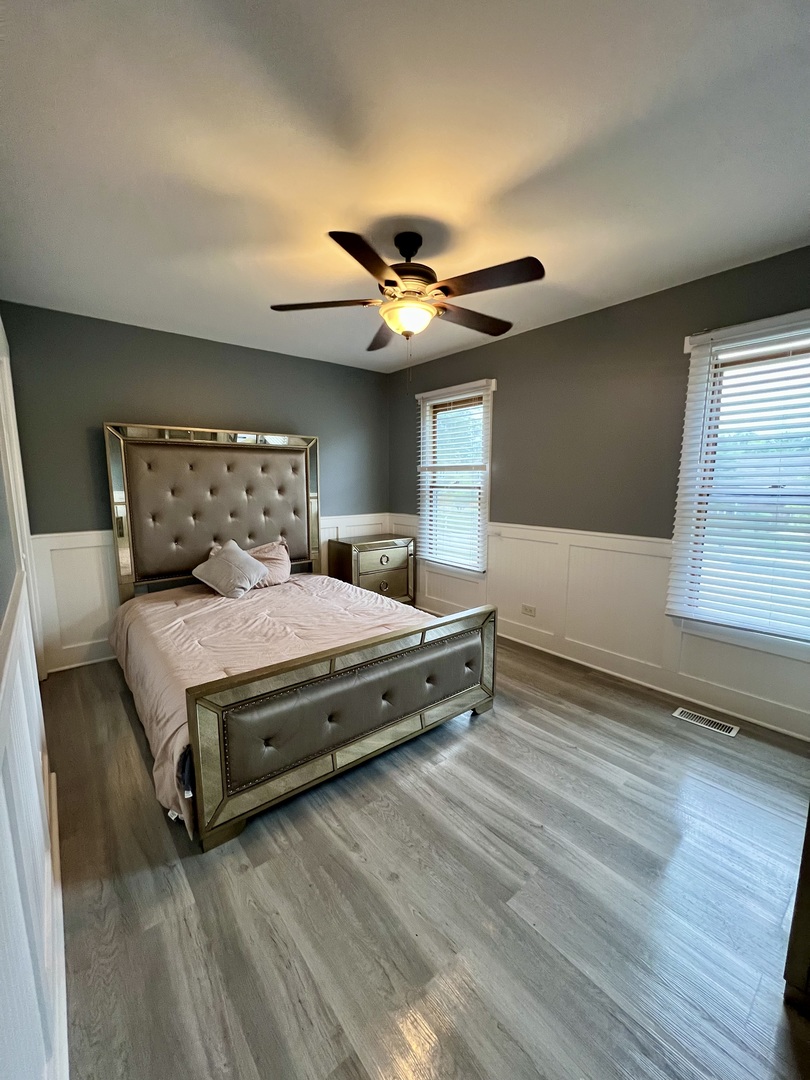 Aurora, Illinois, 60506, United States, 5 Bedrooms Bedrooms, ,5 BathroomsBathrooms,Residential,For Sale,1891548