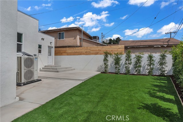 Los Angeles, California, 90032, United States, 4 Bedrooms Bedrooms, ,2 BathroomsBathrooms,Residential,For Sale,1916443