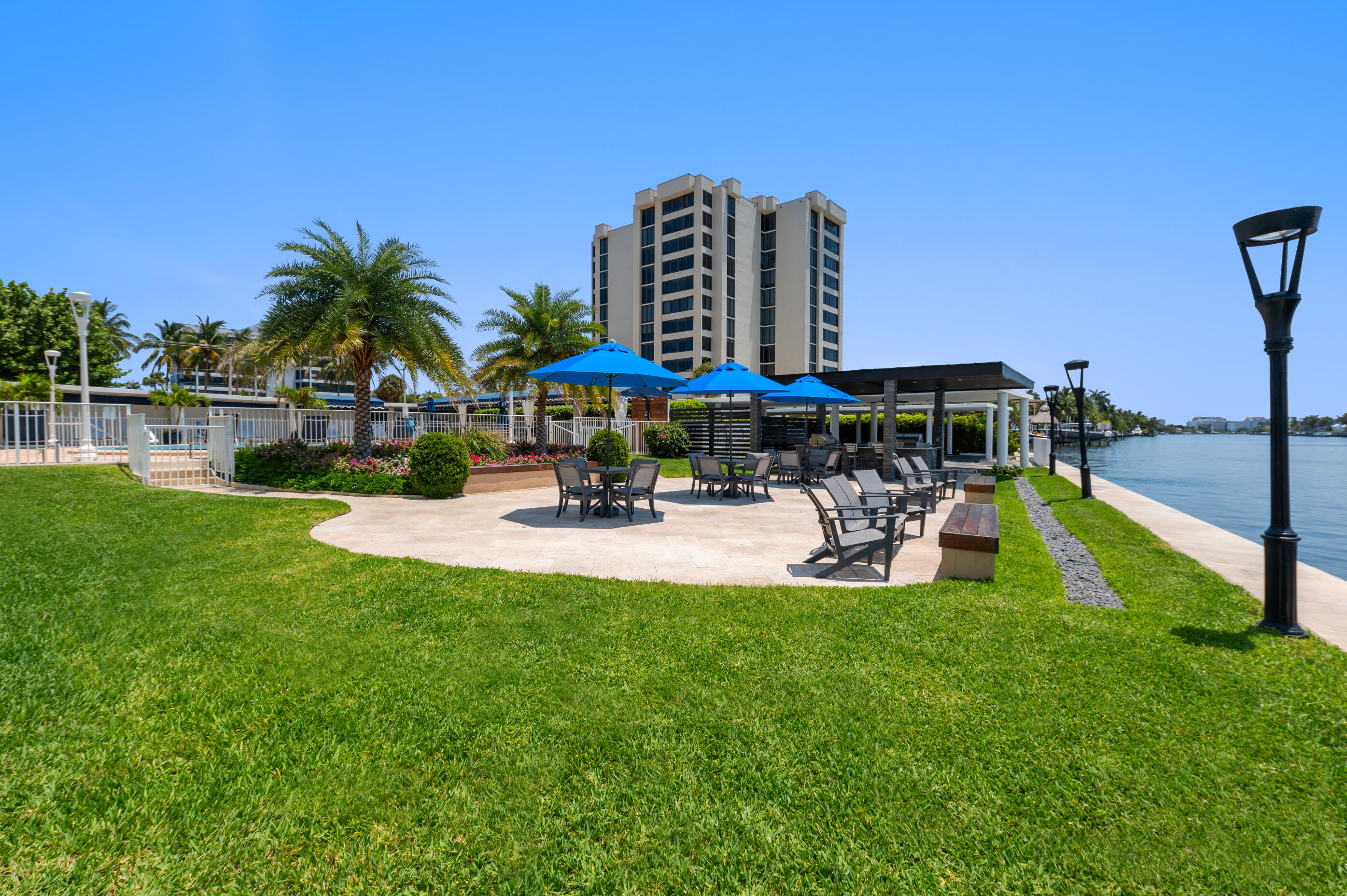 Delray Beach, Florida, 33483, United States, 2 Bedrooms Bedrooms, ,2 BathroomsBathrooms,Residential,For Sale,1826520