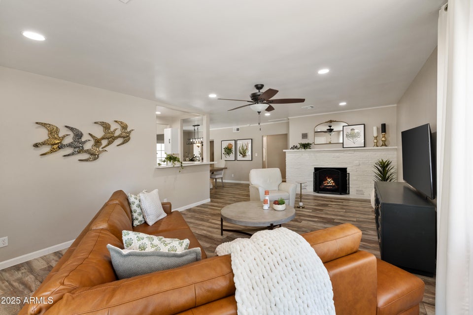 Prescott, Arizona, 86303, United States, 3 Bedrooms Bedrooms, ,2 BathroomsBathrooms,Residential,For Sale,2009226