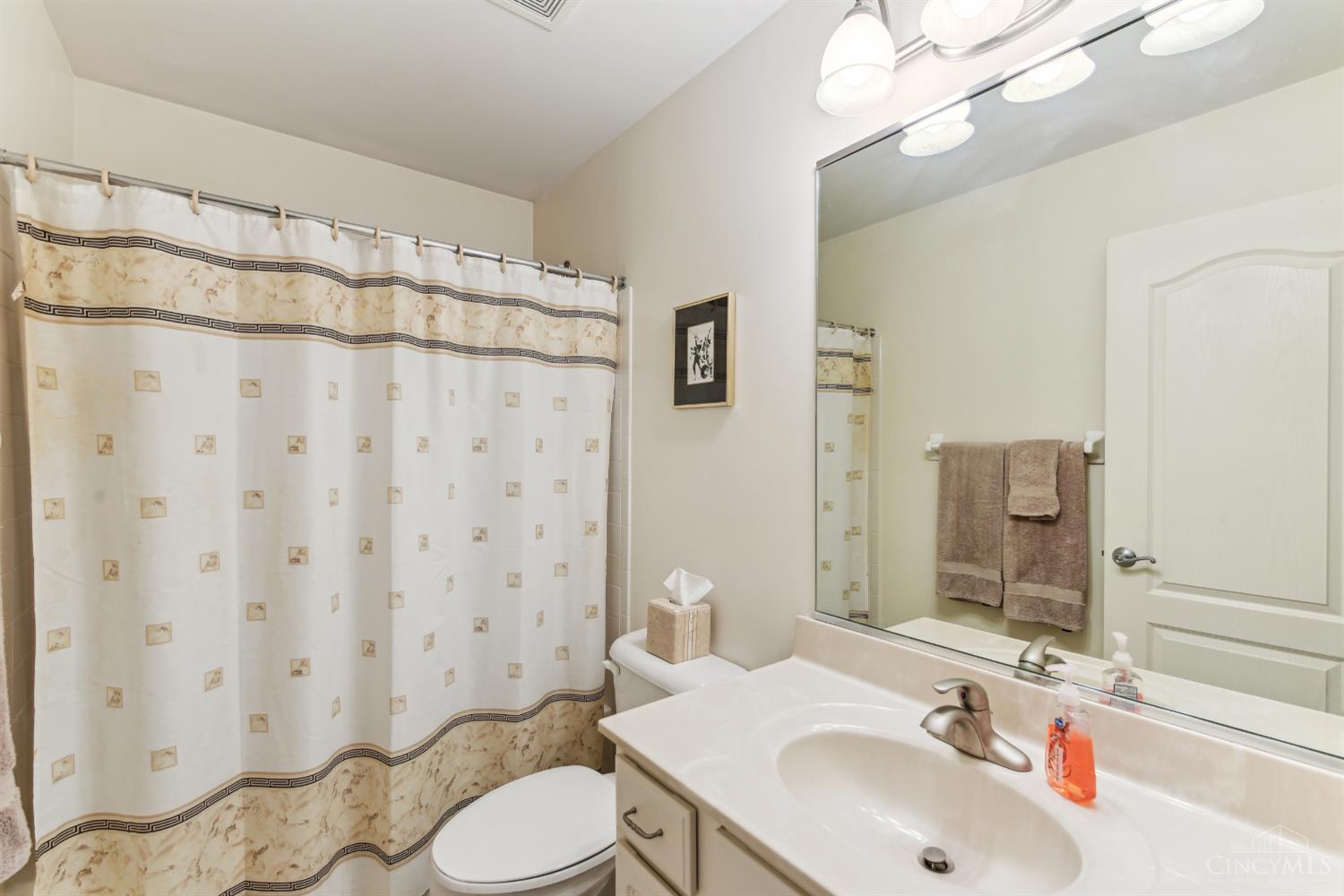 Miami Twp, Ohio, 45002, United States, 5 Bedrooms Bedrooms, ,5 BathroomsBathrooms,Residential,For Sale,1847033