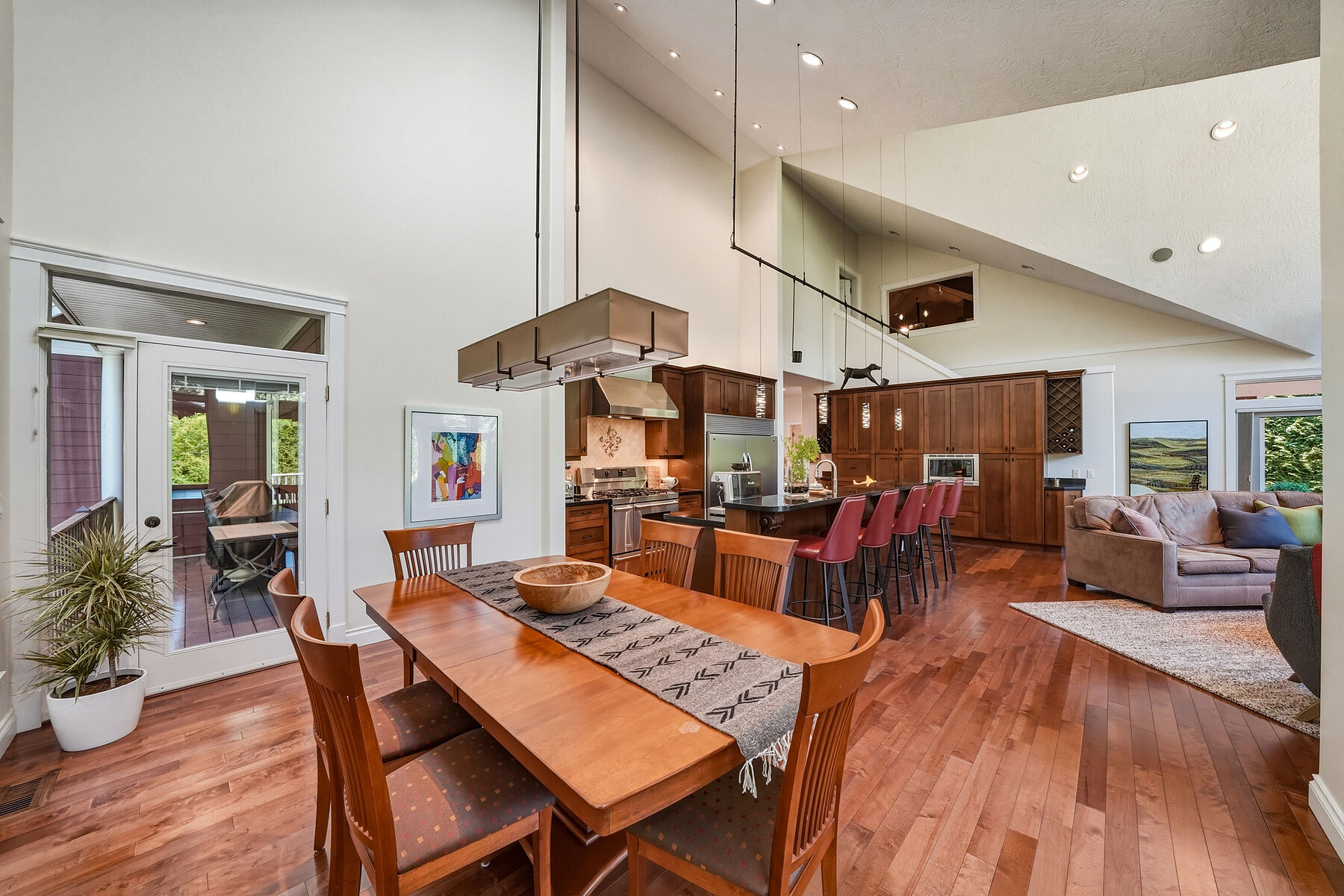  Fabulous Upscale Home - 物件實景