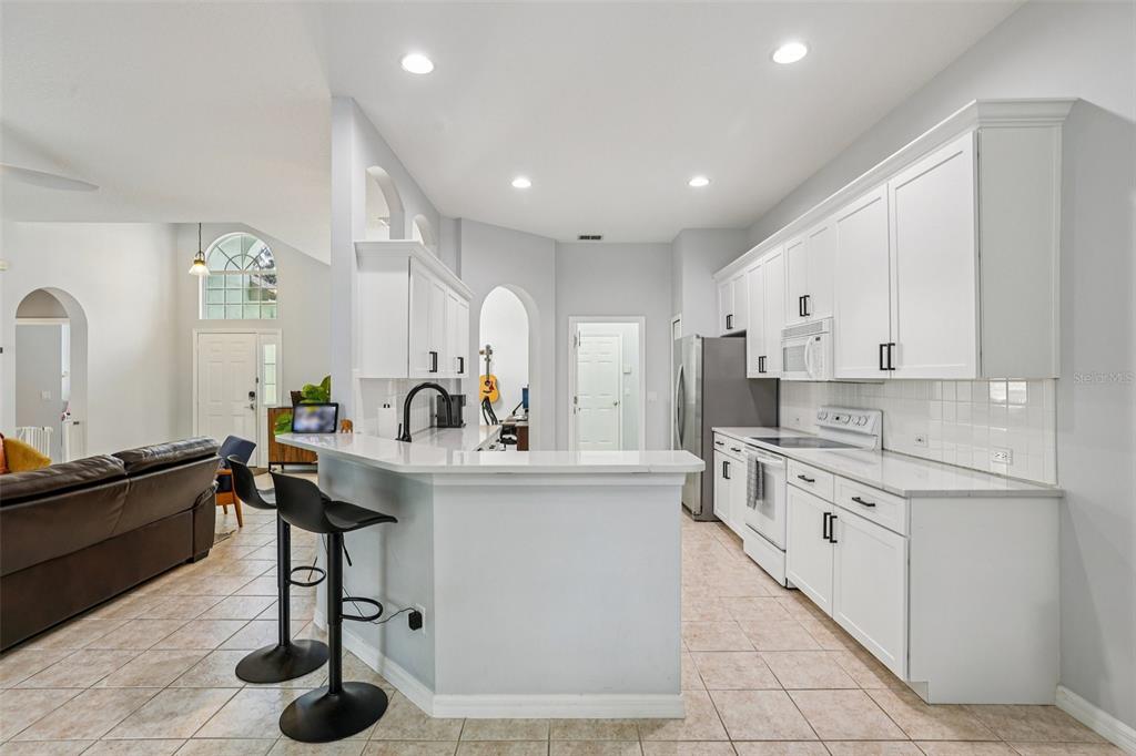 Lake Mary, Florida, 32746, United States, 3 Bedrooms Bedrooms, ,2 BathroomsBathrooms,Residential,For Sale,1976222