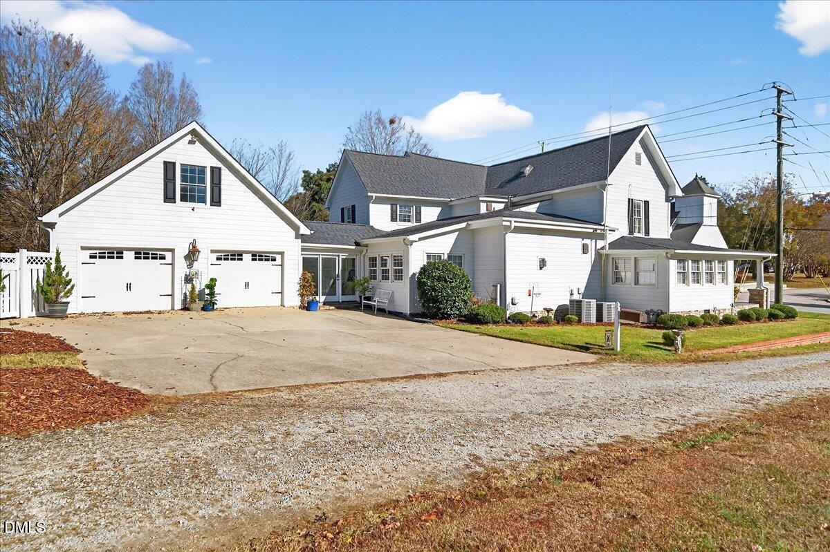 Youngsville, North Carolina, 27596, United States, 3 Bedrooms Bedrooms, ,3 BathroomsBathrooms,Residential,For Sale,2009238