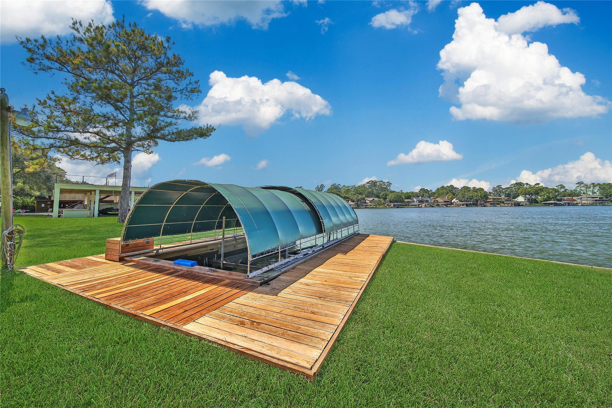 Conroe, Texas, 77356, United States, 3 Bedrooms Bedrooms, ,4 BathroomsBathrooms,Residential,For Sale,1974548