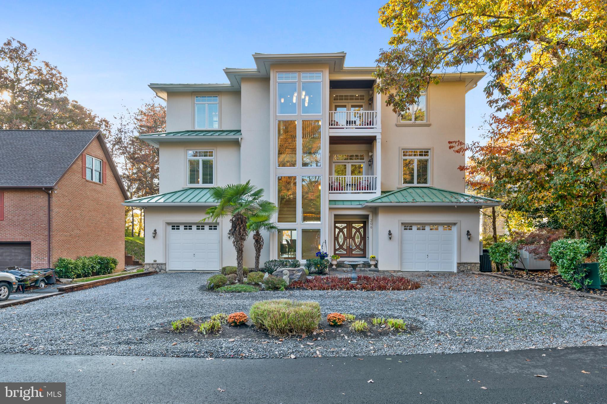 Lusby, Maryland, 20657, United States, 4 Bedrooms Bedrooms, ,6 BathroomsBathrooms,Residential,For Sale,1990435