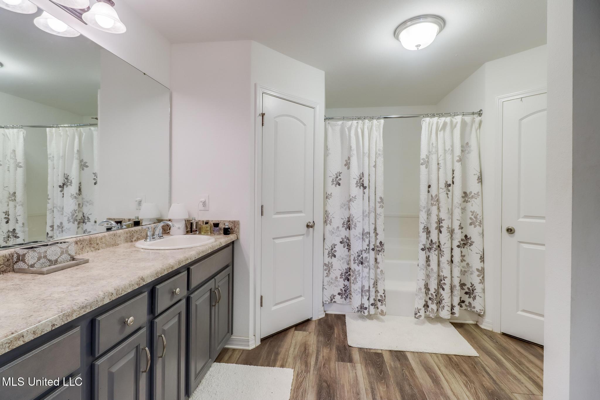 Saucier, Mississippi, 39574, United States, 3 Bedrooms Bedrooms, ,2 BathroomsBathrooms,Residential,For Sale,2001872