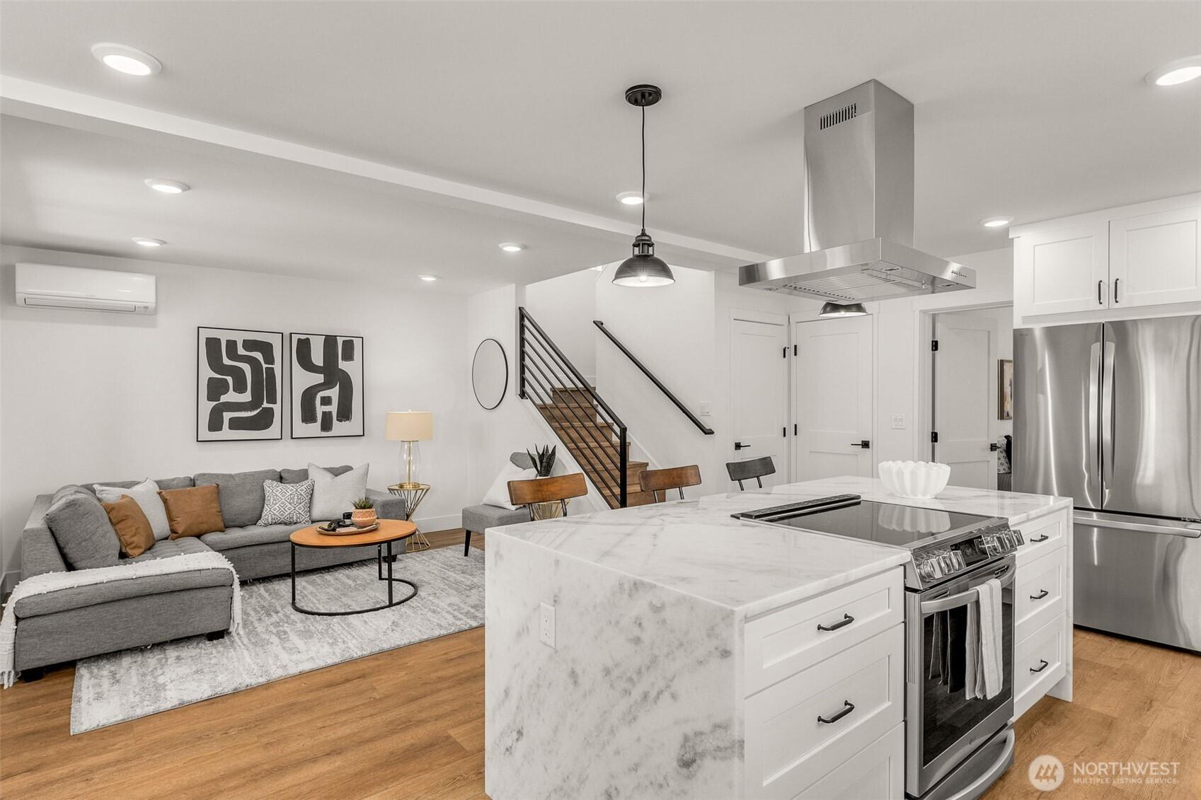 SEATTLE, Washington, 98106, United States, 3 Bedrooms Bedrooms, ,3 BathroomsBathrooms,Residential,For Sale,1743334