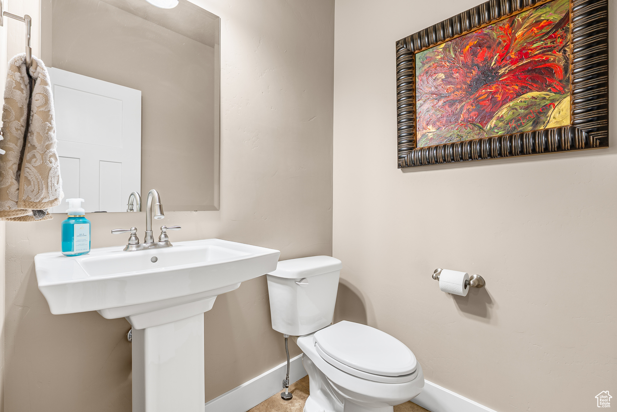 Herriman, Utah, 84096, United States, 4 Bedrooms Bedrooms, ,4 BathroomsBathrooms,Residential,For Sale,1949819
