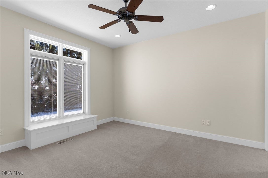 Canfield, Ohio, 44406, United States, 5 Bedrooms Bedrooms, ,5 BathroomsBathrooms,Residential,For Sale,2005760