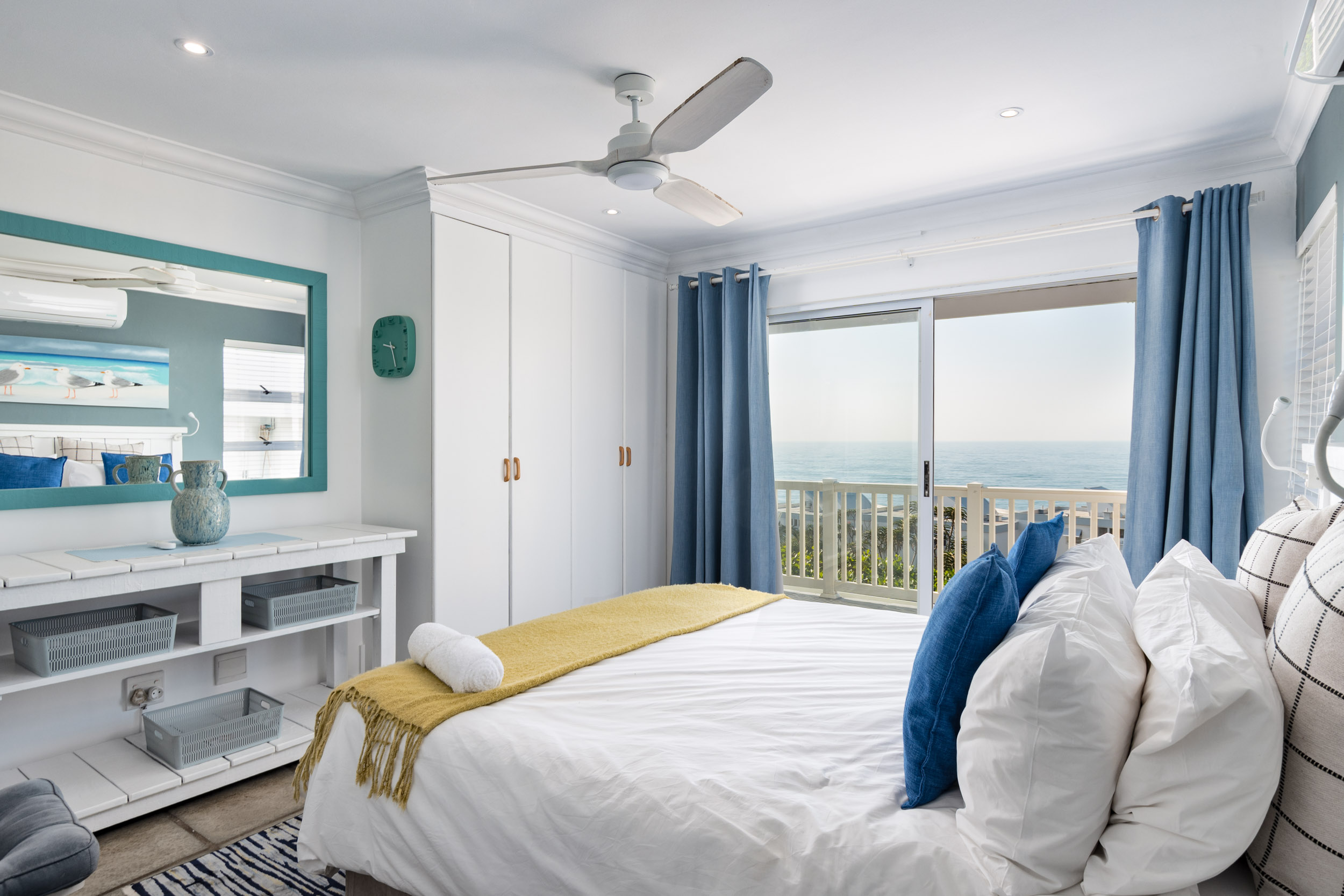  Newly Renovated Coastal Residence with Spectacular Ocean Views in Shaka