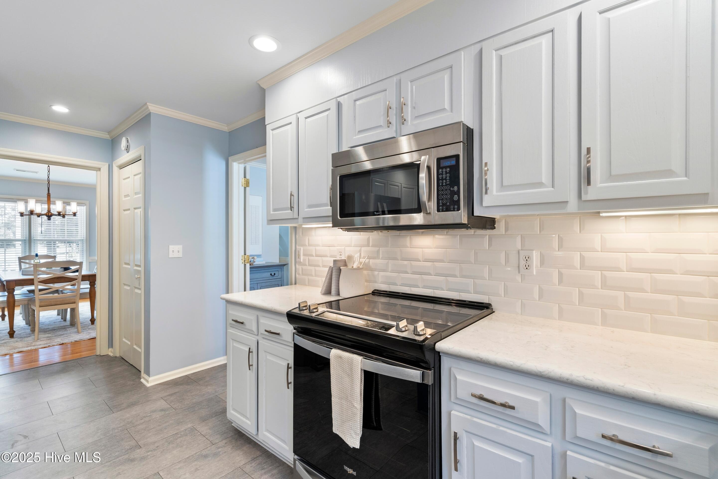 Wilmington, North Carolina, 28409, United States, 4 Bedrooms Bedrooms, ,3 BathroomsBathrooms,Residential,For Sale,1967637