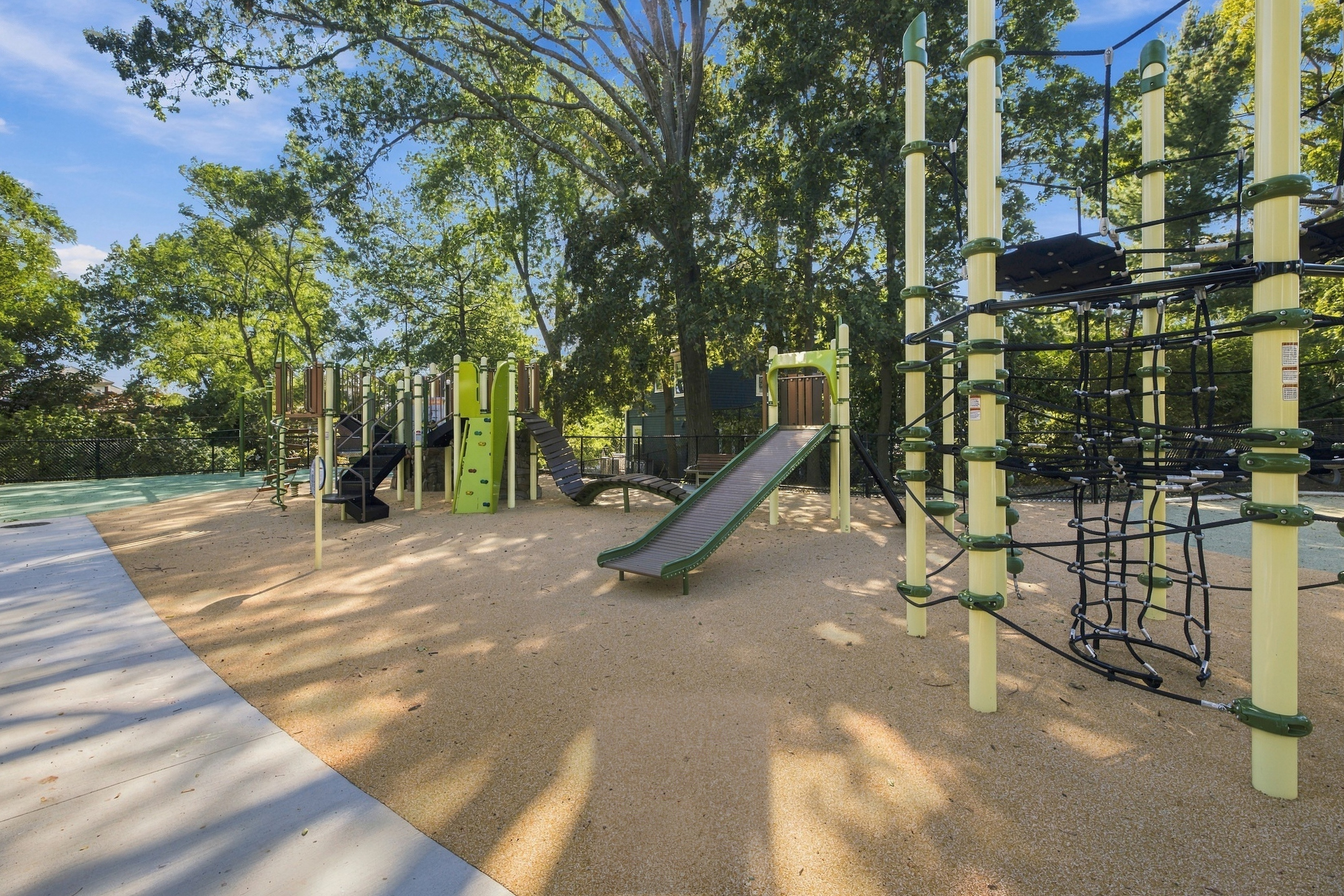  16 Addington- Unit 21, Brookline, MA, 02445 - 物件實景