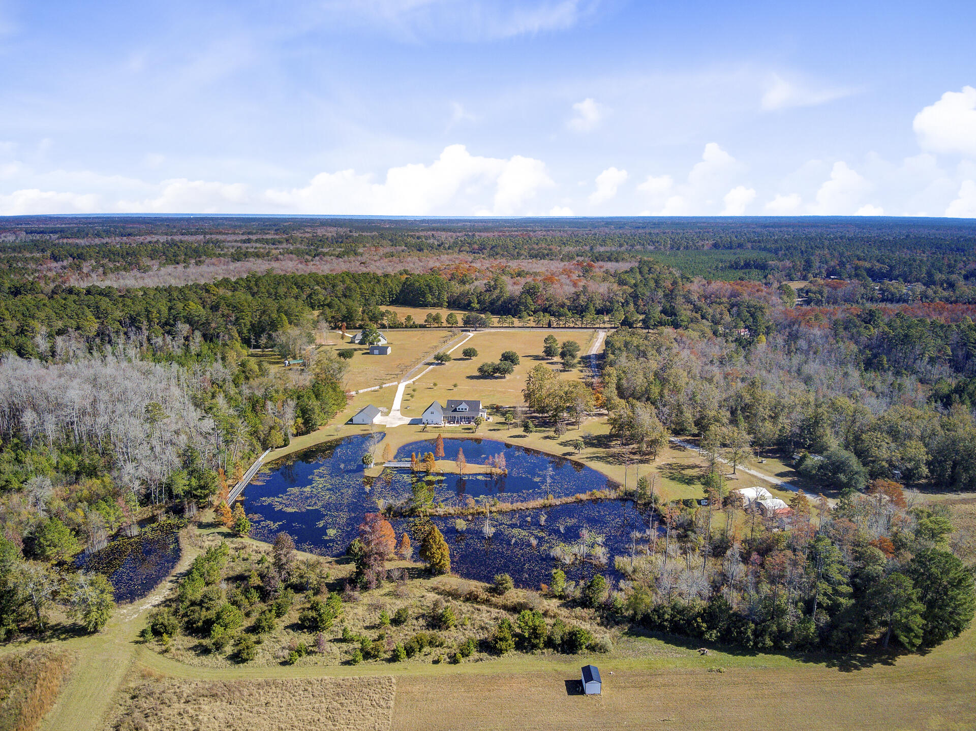 Cross, South Carolina, 29436, United States, 4 Bedrooms Bedrooms, ,3 BathroomsBathrooms,Residential,For Sale,1992832