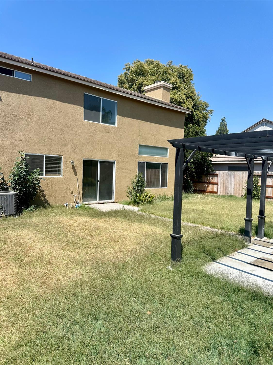 Stockton, California, 95206, United States, 3 Bedrooms Bedrooms, ,3 BathroomsBathrooms,Residential,For Sale,1889738