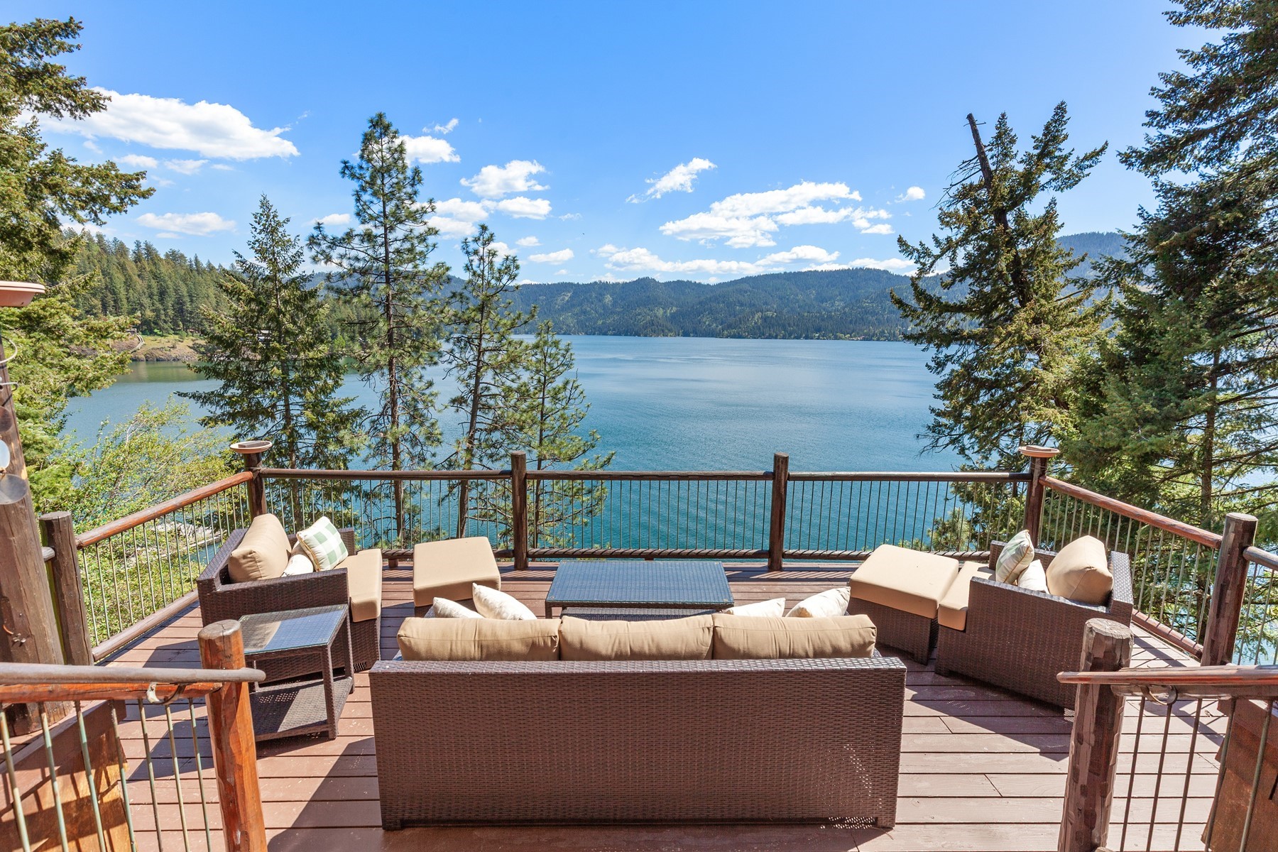  Spectacular Deepwater Hayden Lake Beauty - 物件實景