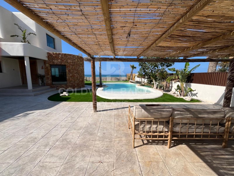 Alicante, D?nia, Les Marines/Las Marinas Alicante, Dénia, Comunidad Valenciana, ES, 4 Bedrooms Bedrooms, ,4 BathroomsBathrooms,Residential,For Sale,Alicante, D?nia, Les Marines/Las Marinas Alicante,1627635