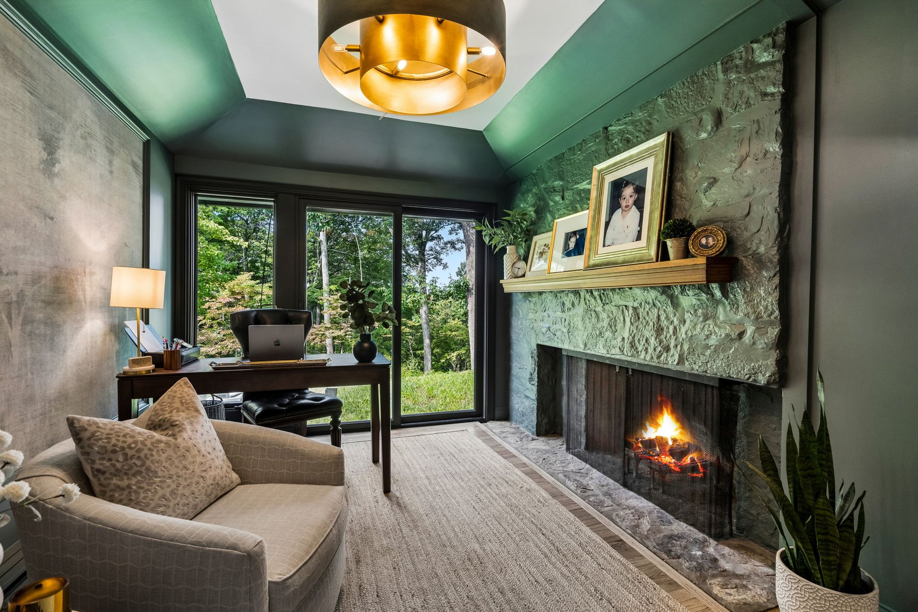  Two Beautiful Residences on One Remarkable Property with Panoramic Vistas - 物件實景