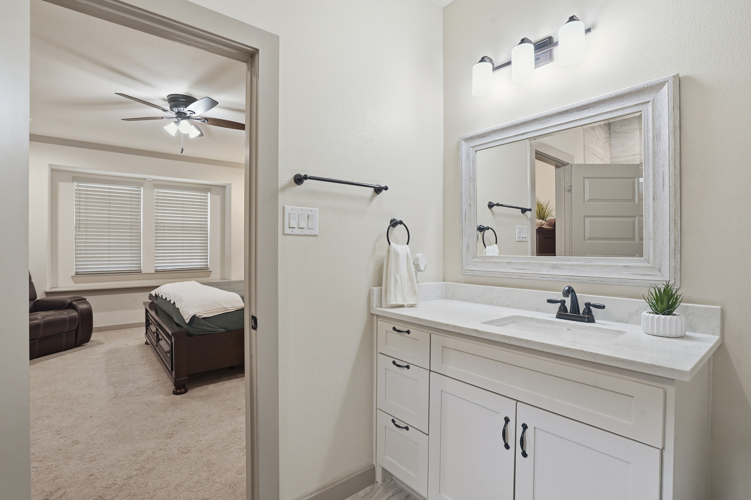  3021 Springview Avenue, Dallas, TX, 75216 - 物件實景