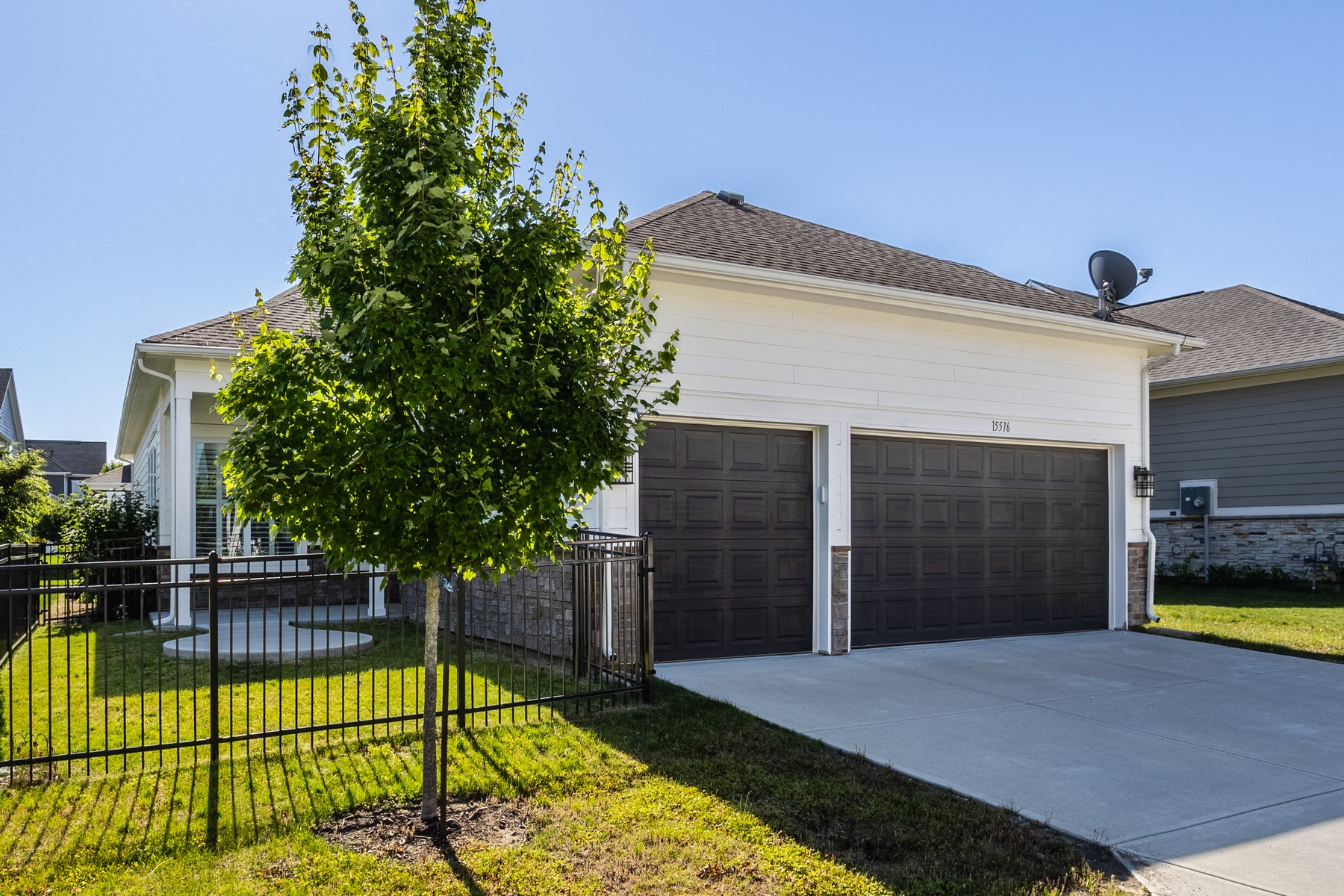  Easy Living in Sought After Westfield Neighborhood - 物件實景