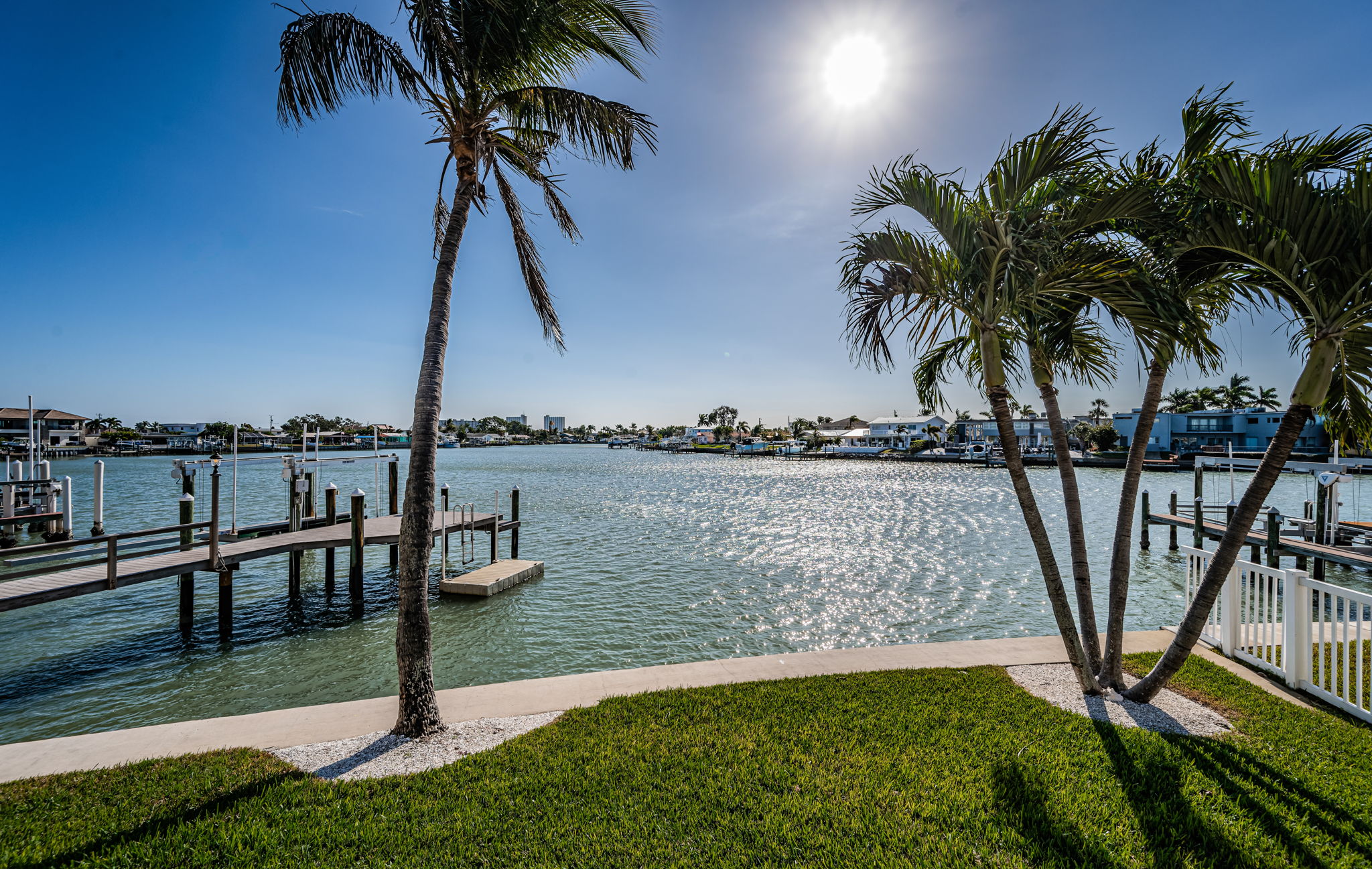 St Petersburg, Florida, 33707, United States, 5 Bedrooms Bedrooms, ,5 BathroomsBathrooms,Residential,For Sale,2006025