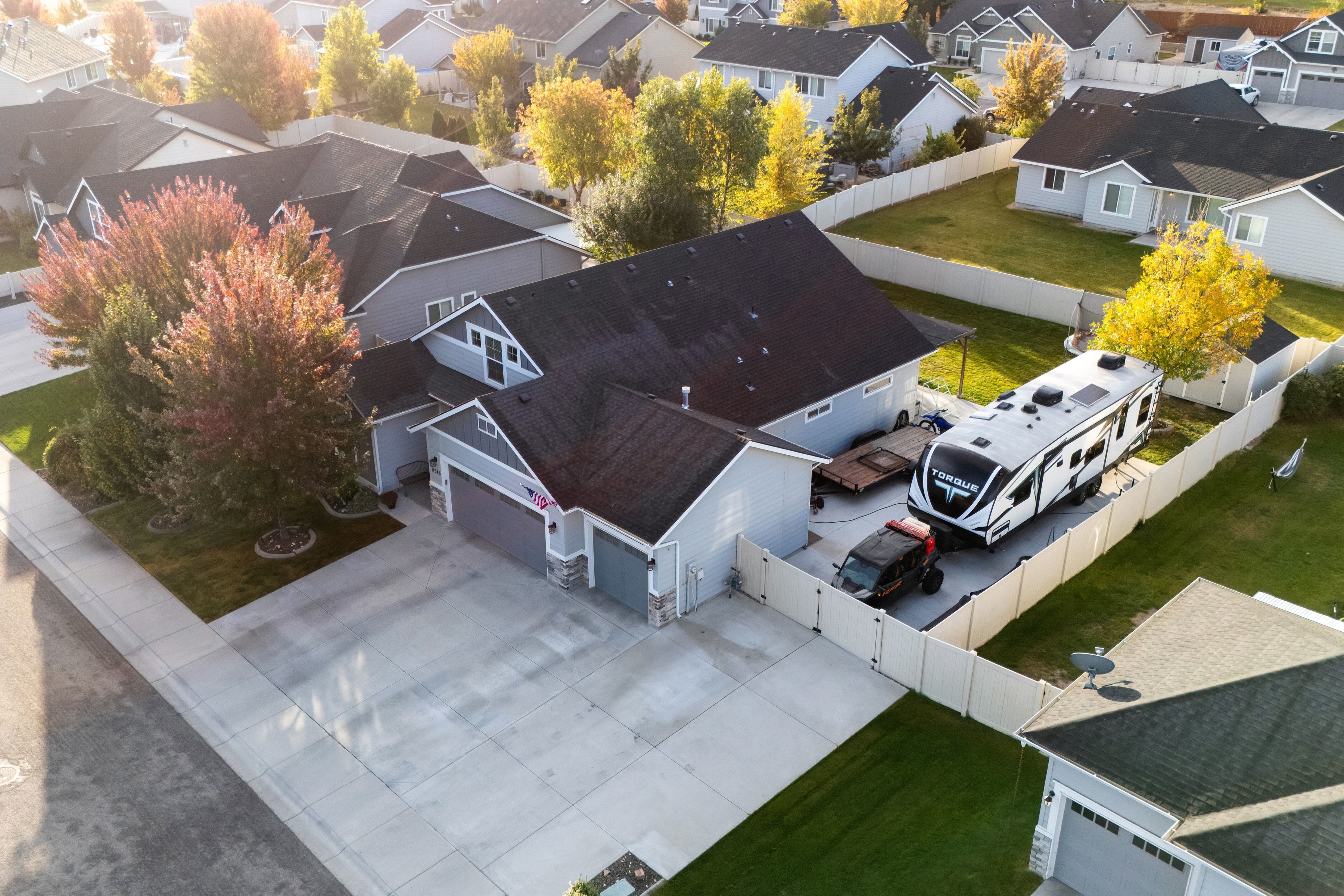  Single Level with Bonus Room and RV Parking in the Heart of SW Boise - 物件實景