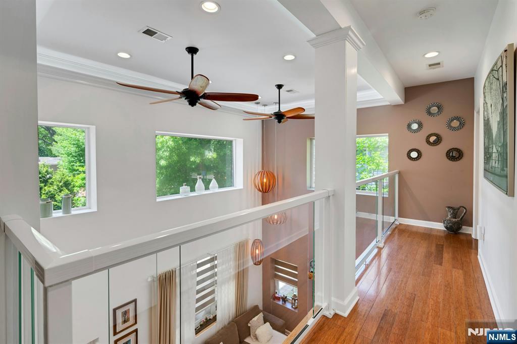 West Orange, New Jersey, 07052, United States, 6 Bedrooms Bedrooms, ,4 BathroomsBathrooms,Residential,For Sale,1826620
