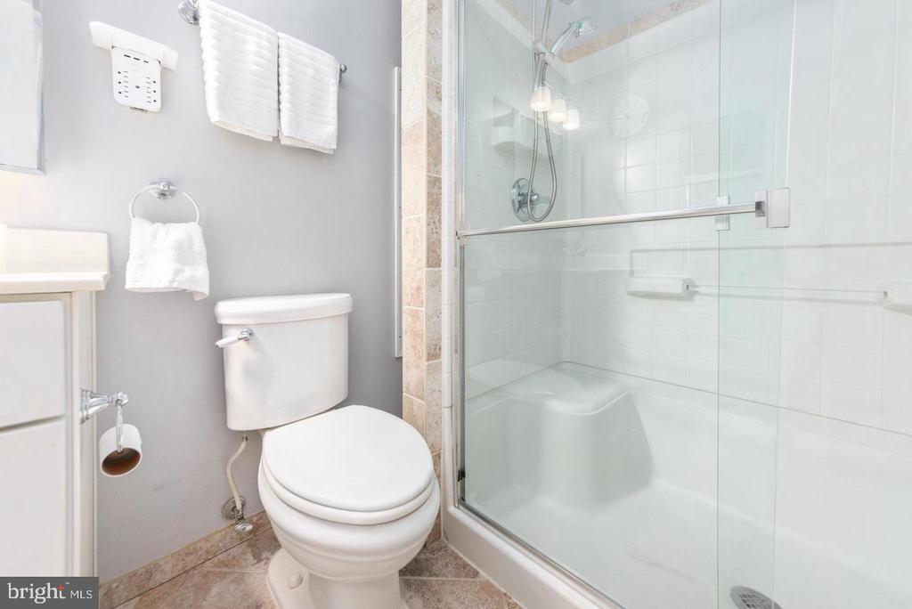 Fredericksburg, Virginia, 22405, United States, 5 Bedrooms Bedrooms, ,3 BathroomsBathrooms,Residential,For Sale,2013092