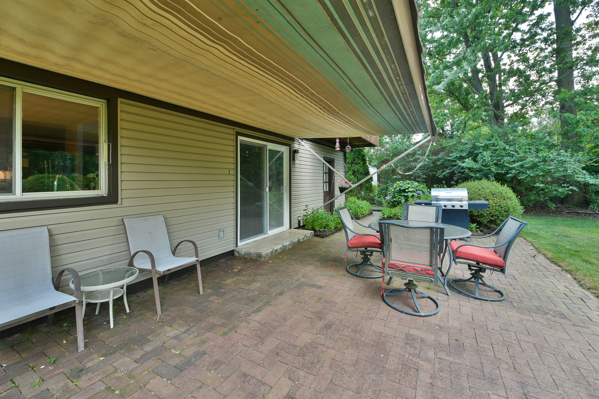 Feasterville Trevose, Pennsylvania, 19053, United States, 4 Bedrooms Bedrooms, ,2 BathroomsBathrooms,Residential,For Sale,1920735