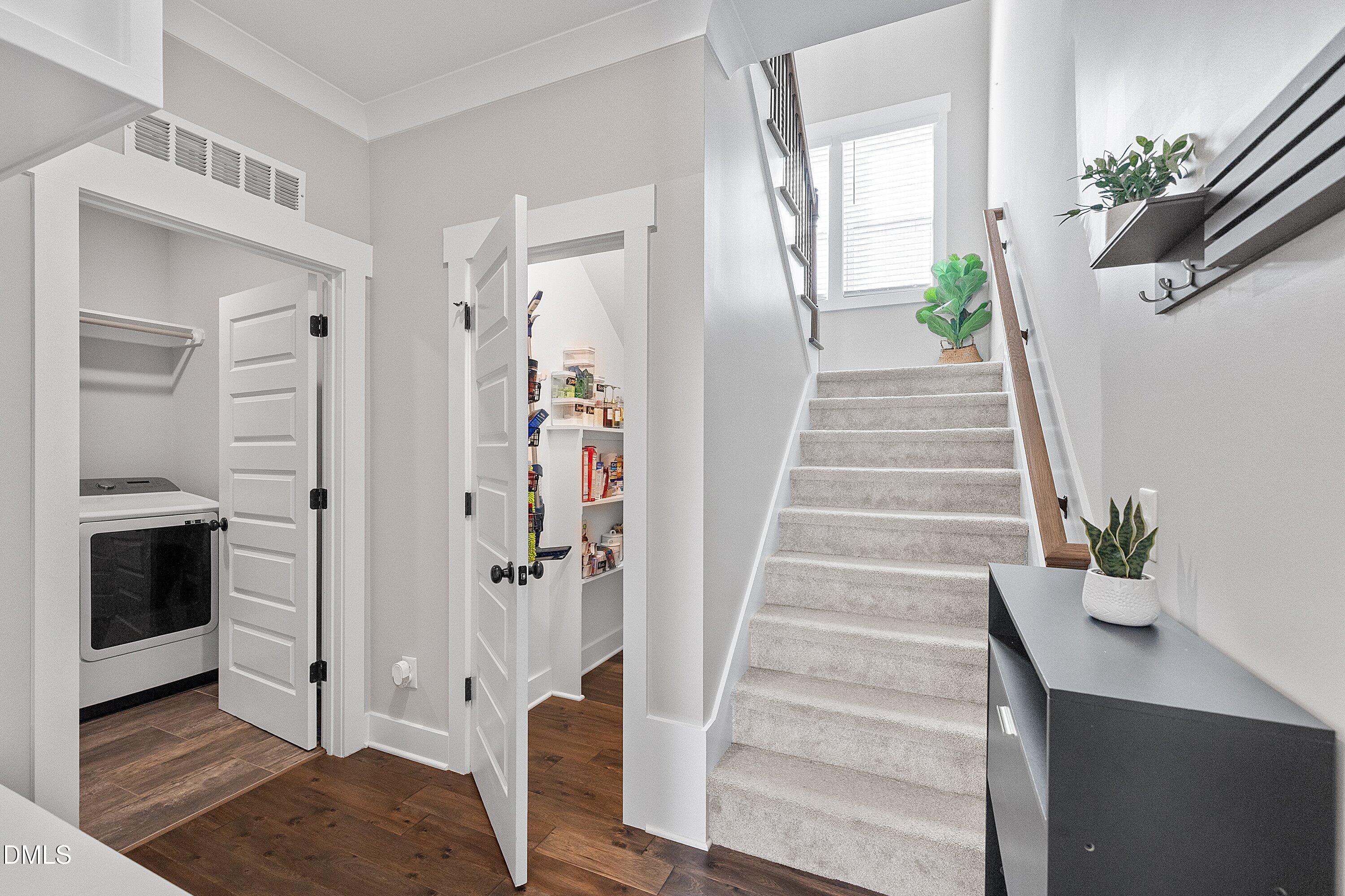 Youngsville, North Carolina, 27596, United States, 3 Bedrooms Bedrooms, ,3 BathroomsBathrooms,Residential,For Sale,1977975