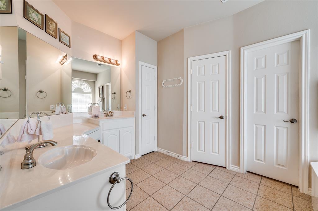 Frisco, Texas, 75033, United States, 5 Bedrooms Bedrooms, ,4 BathroomsBathrooms,Residential,For Sale,1941723