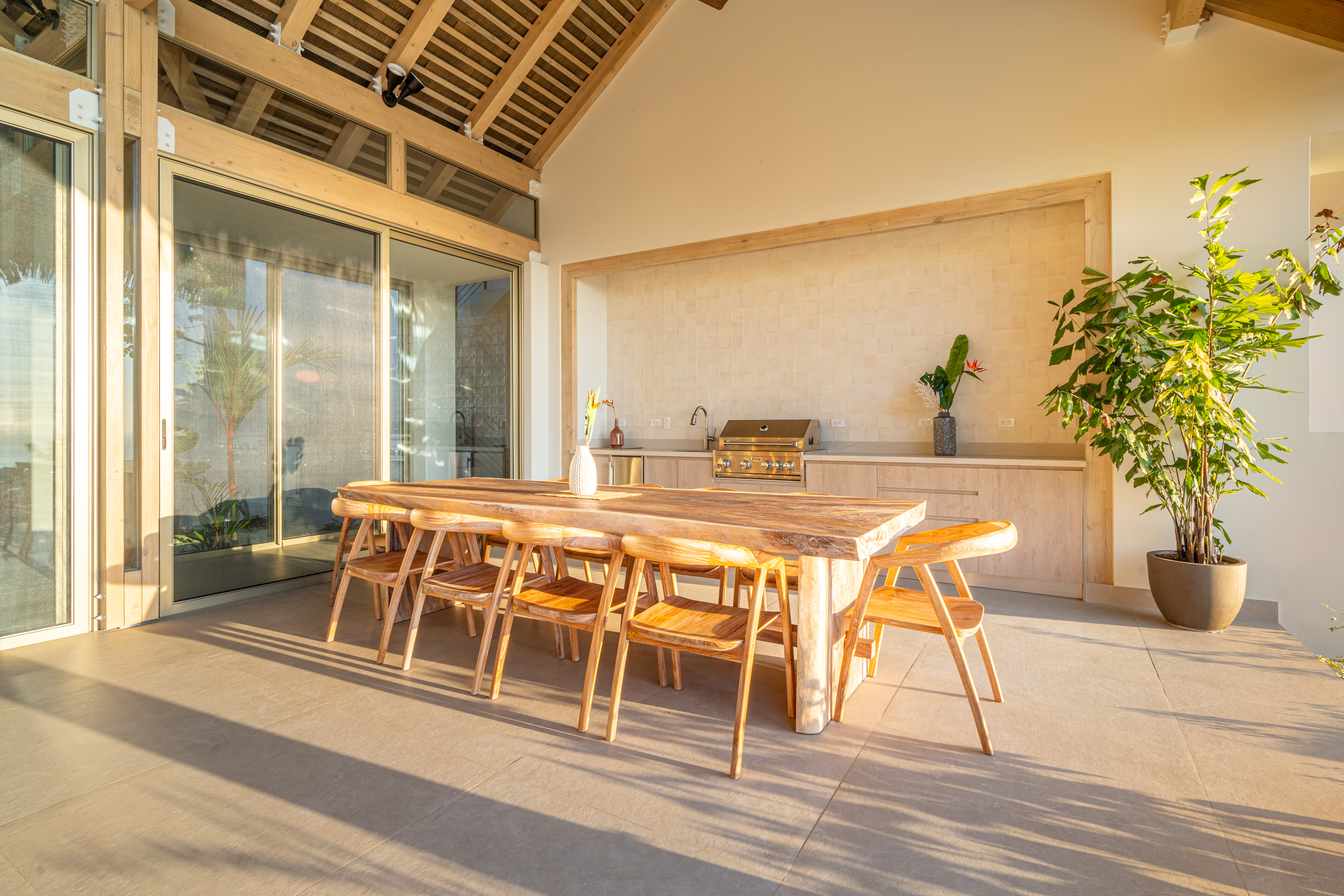 Dominical, Puntarenas, 60504, CR, 7 Bedrooms Bedrooms, ,7 BathroomsBathrooms,Residential,For Sale,1997378