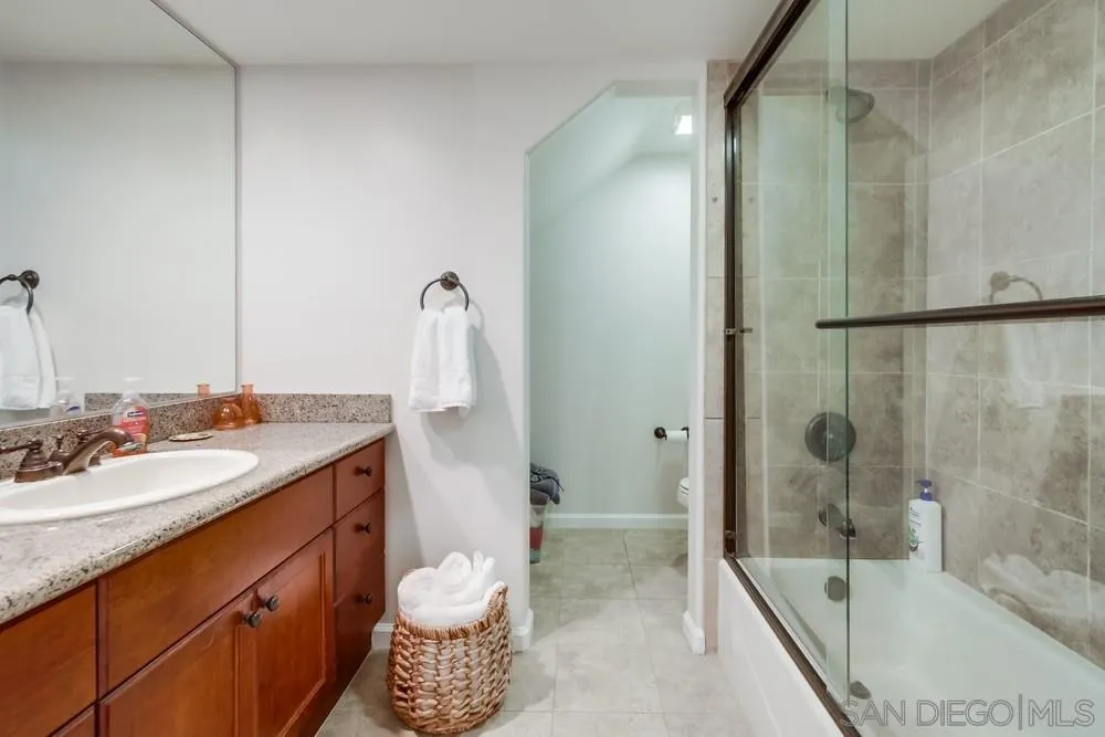 San Diego, California, 92109, United States, 2 Bedrooms Bedrooms, ,3 BathroomsBathrooms,Residential,For Sale,1901118