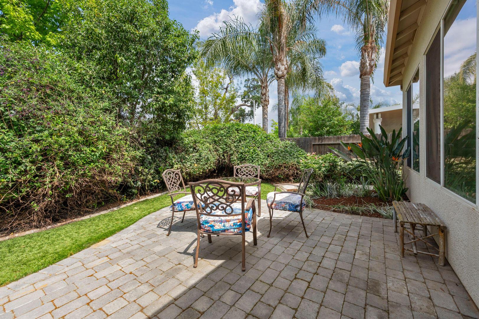 Visalia, California, 93291, United States, 4 Bedrooms Bedrooms, ,3 BathroomsBathrooms,Residential,For Sale,2009986