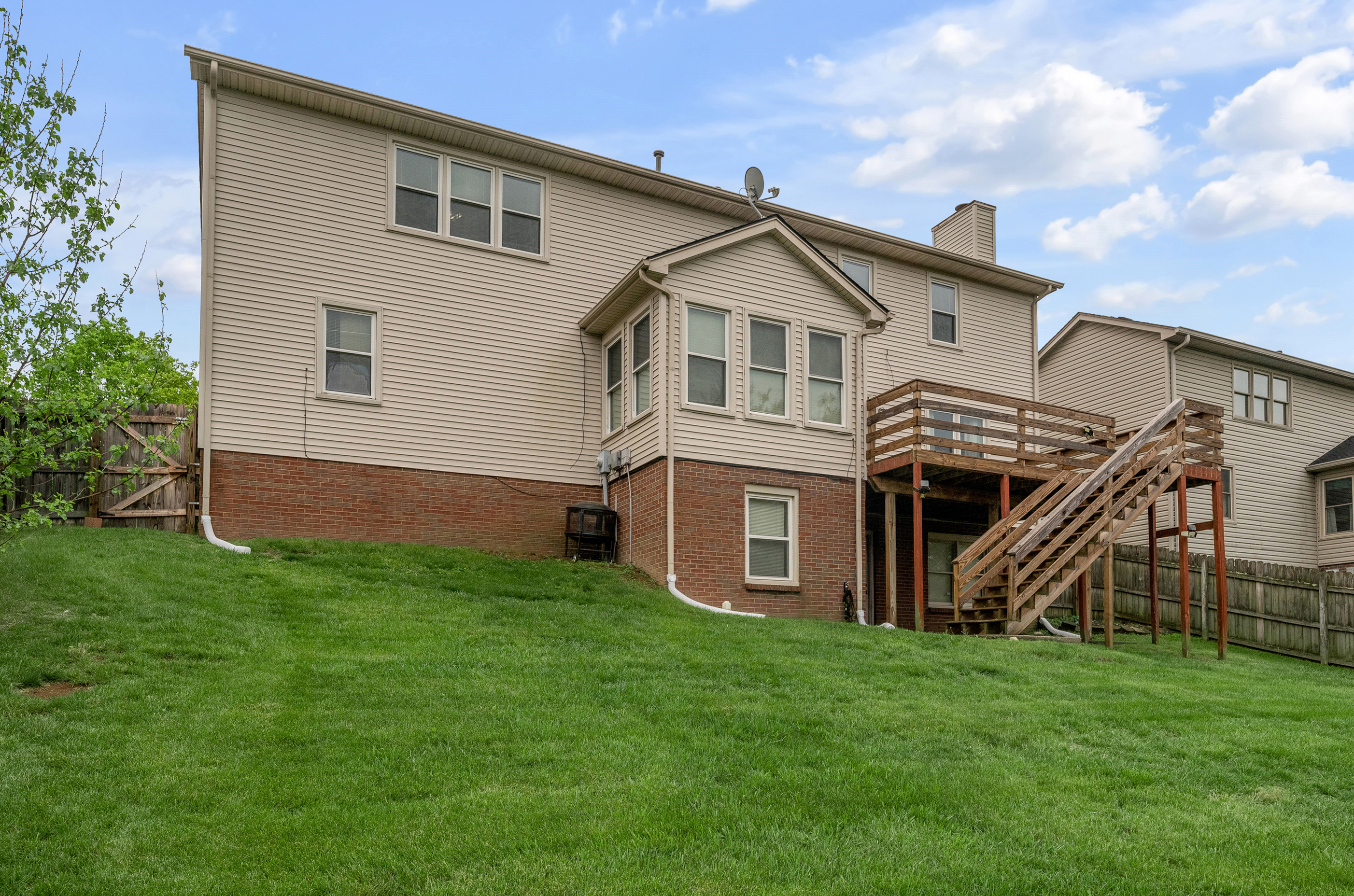  3809 Gillespies Glen - 物件實景