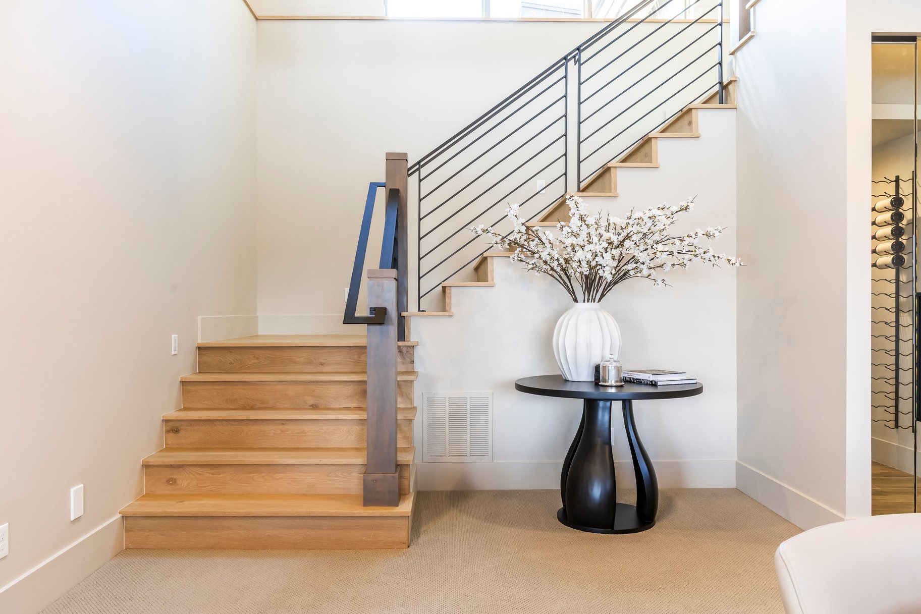 Beautiful Modern Custom Home with Rock Cliff Views at Victory Ranch - 物件實景