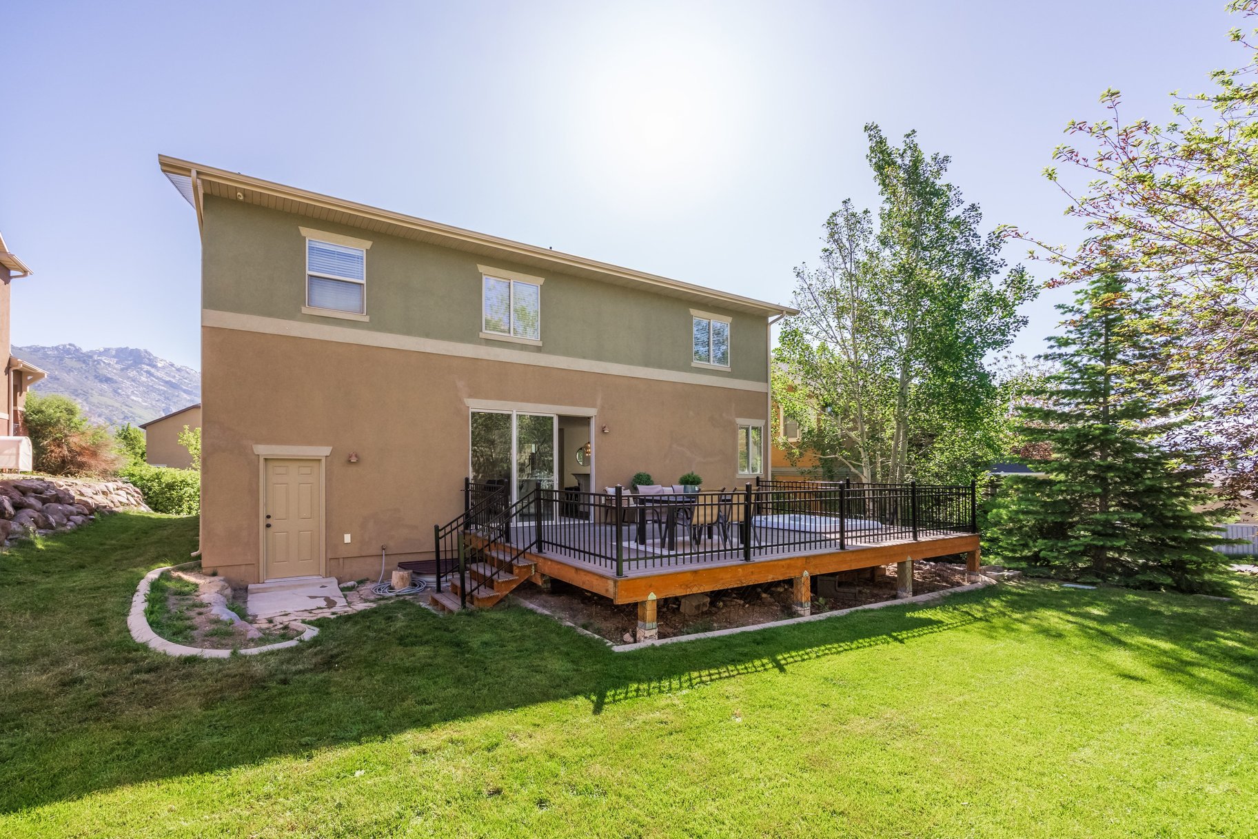  Peaceful Mountain Living with Amenities That Impress - 物件實景