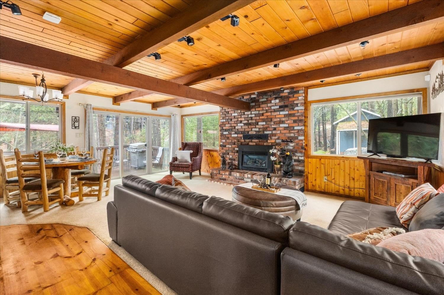 Arnold, California, 95223, United States, 3 Bedrooms Bedrooms, ,2 BathroomsBathrooms,Residential,For Sale,2005489