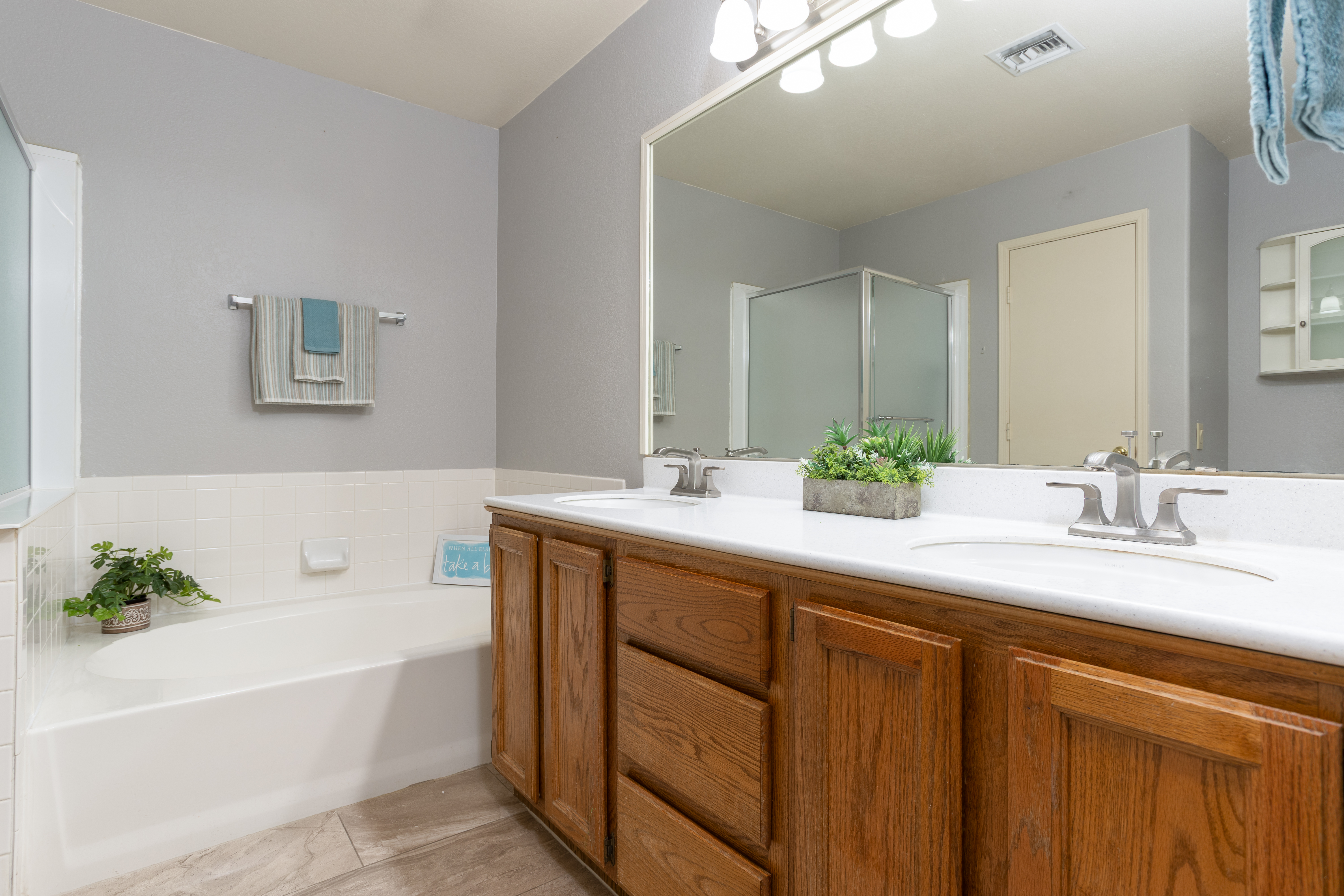  8100 N Millwheel Place¦Tucson, AZ - 物件實景
