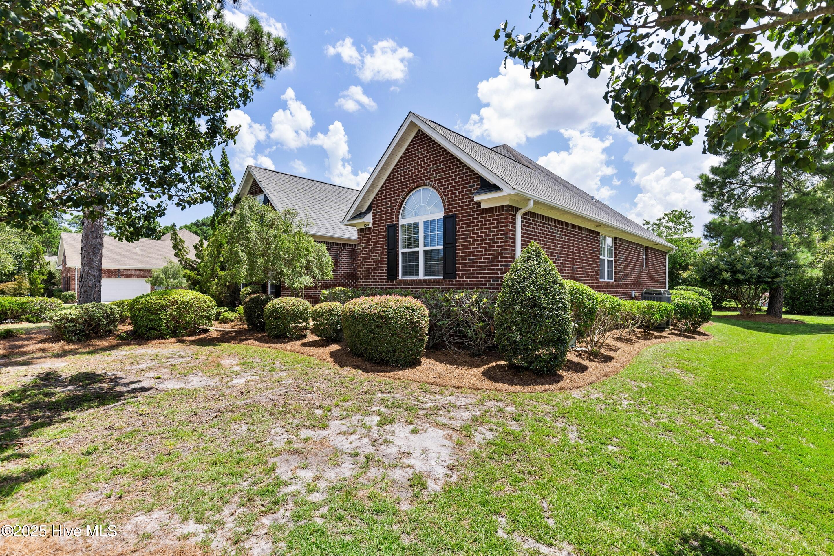 Wilmington, North Carolina, 28409, United States, 4 Bedrooms Bedrooms, ,3 BathroomsBathrooms,Residential,For Sale,1898708